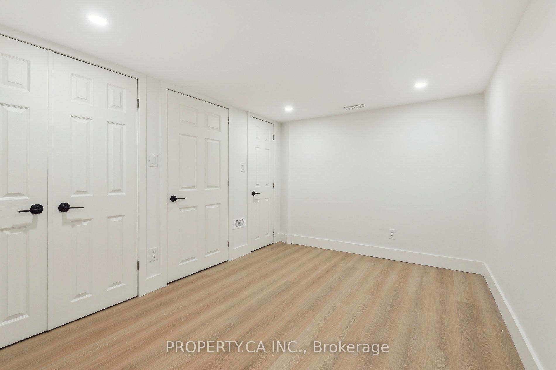 176 Gillard Avenue
