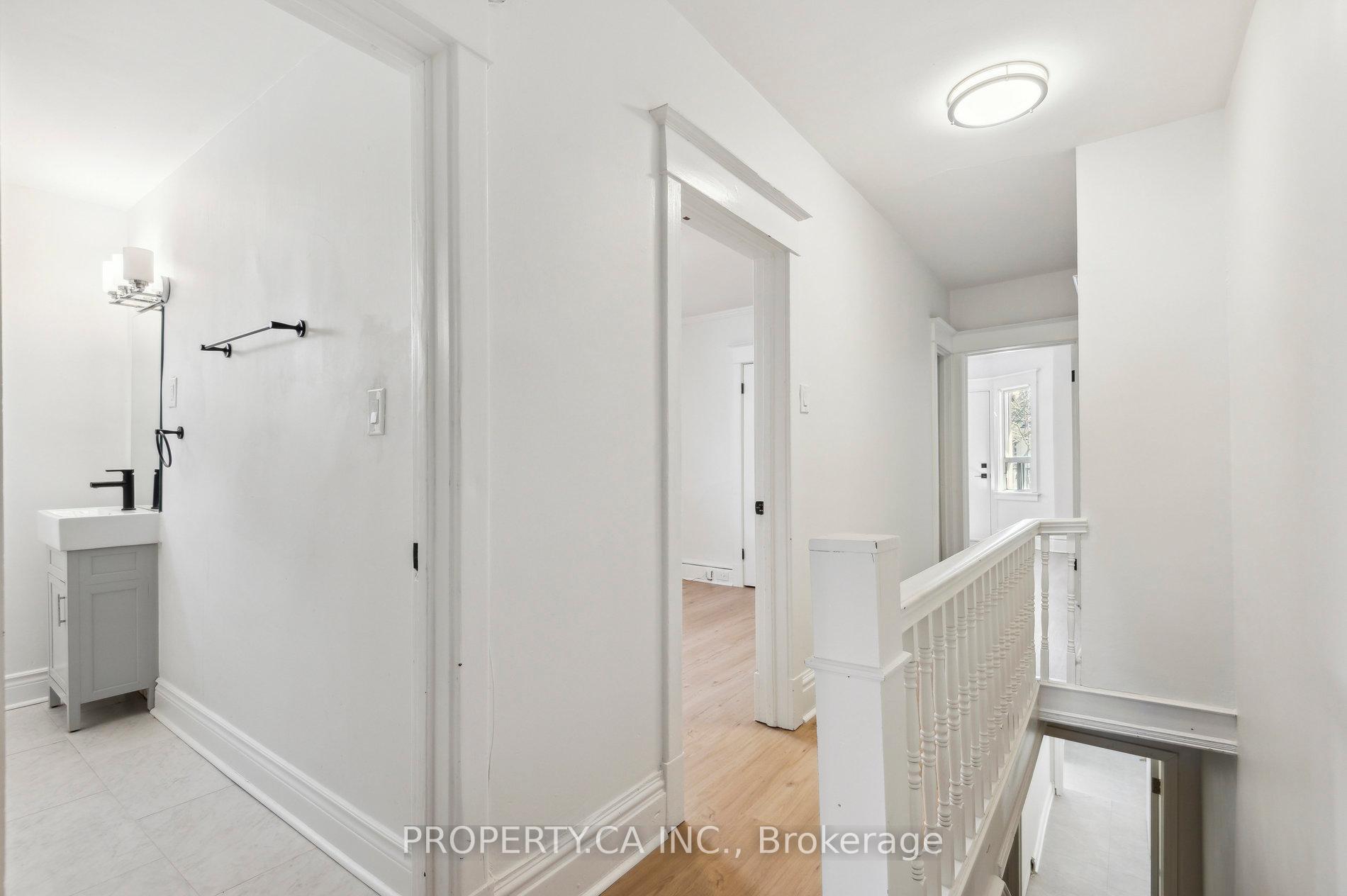 176 Gillard Avenue