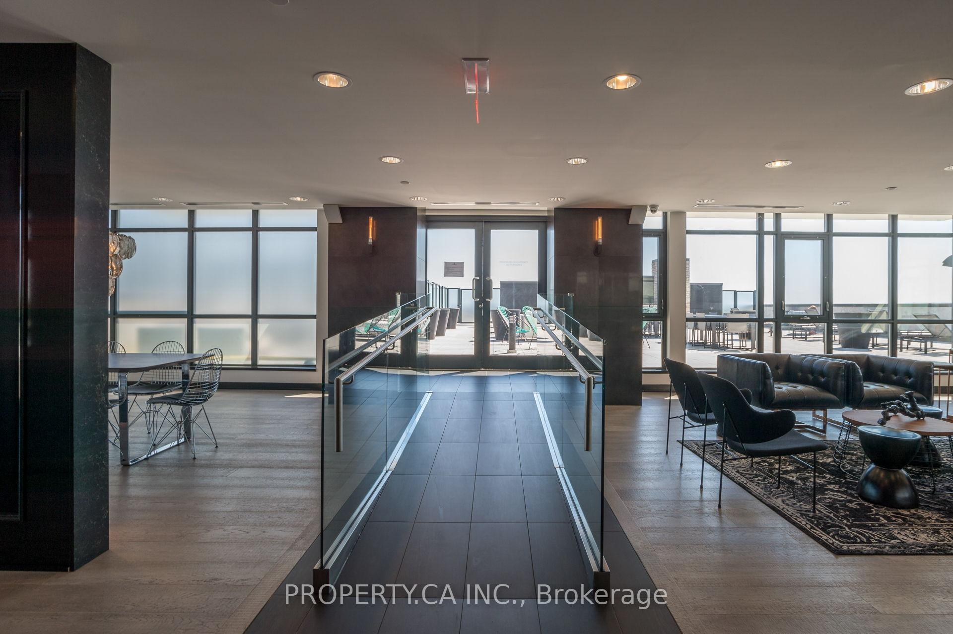 1190 Dundas Street E 305