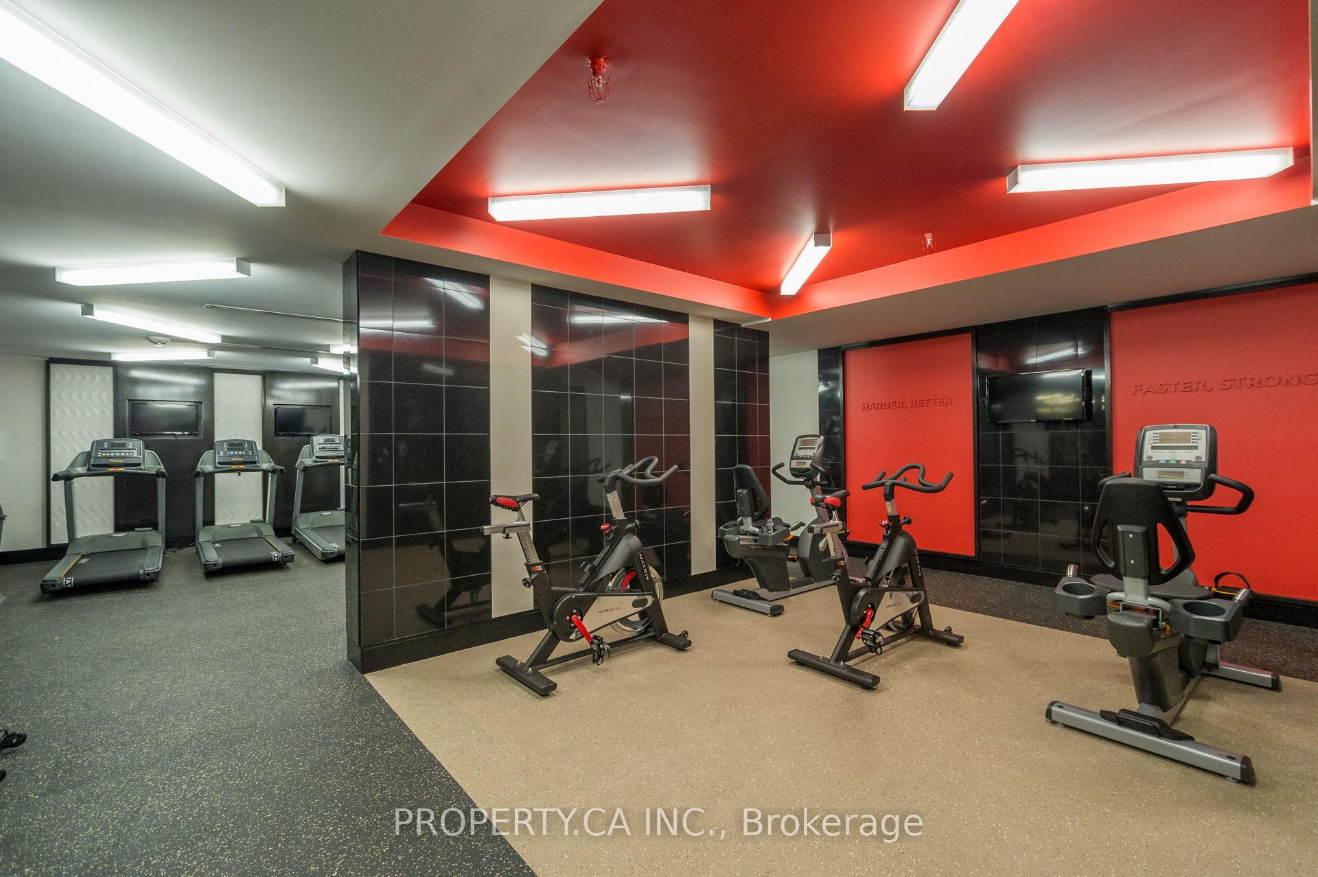 1190 Dundas Street E 305