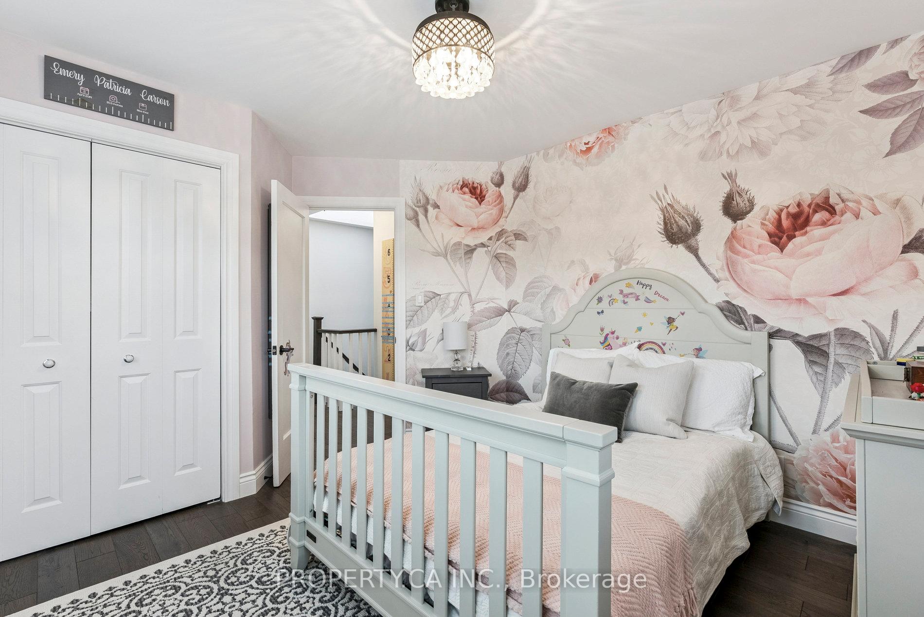 1628 Woodbine Heights Boulevard, Toronto E03