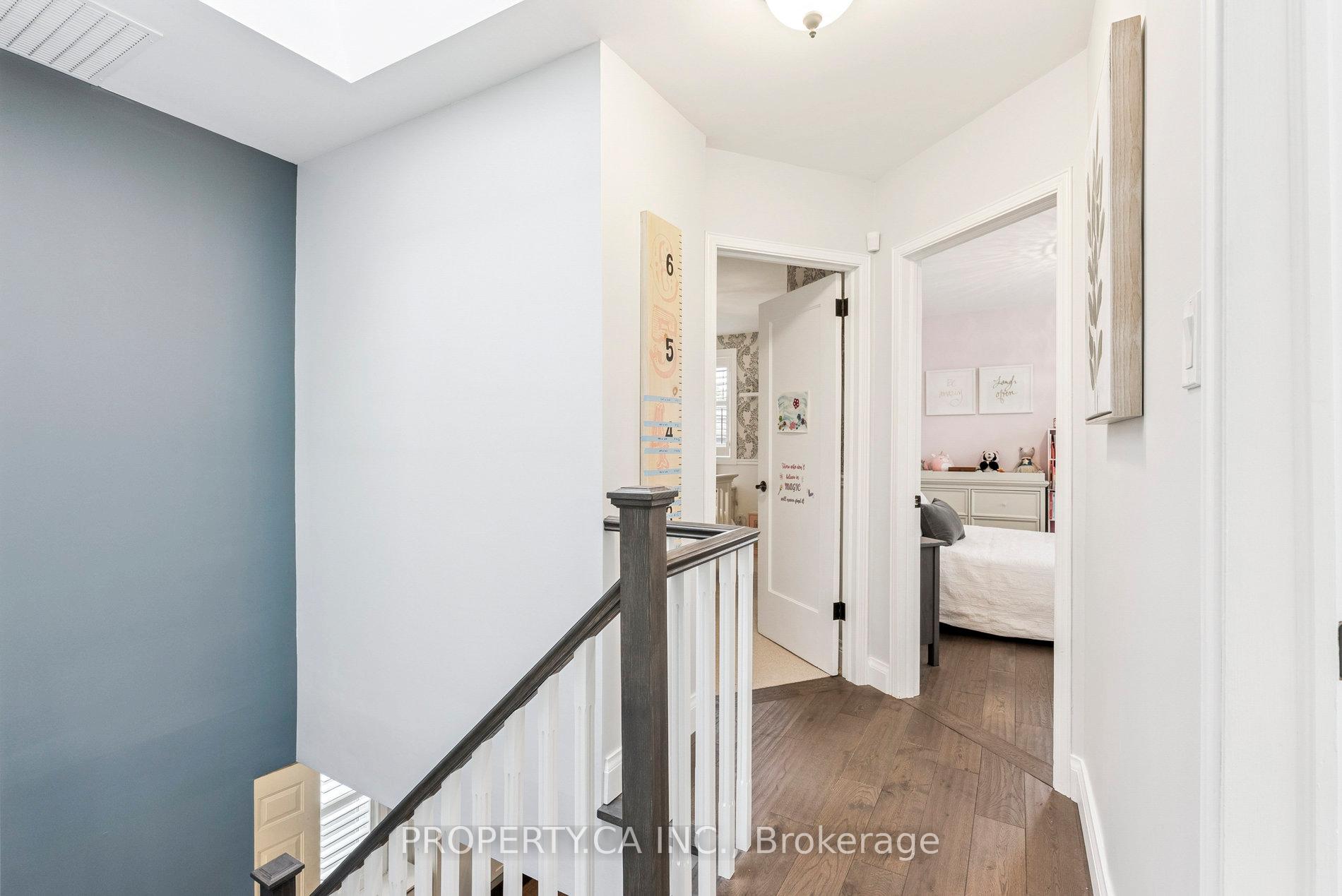 1628 Woodbine Heights Boulevard, Toronto E03