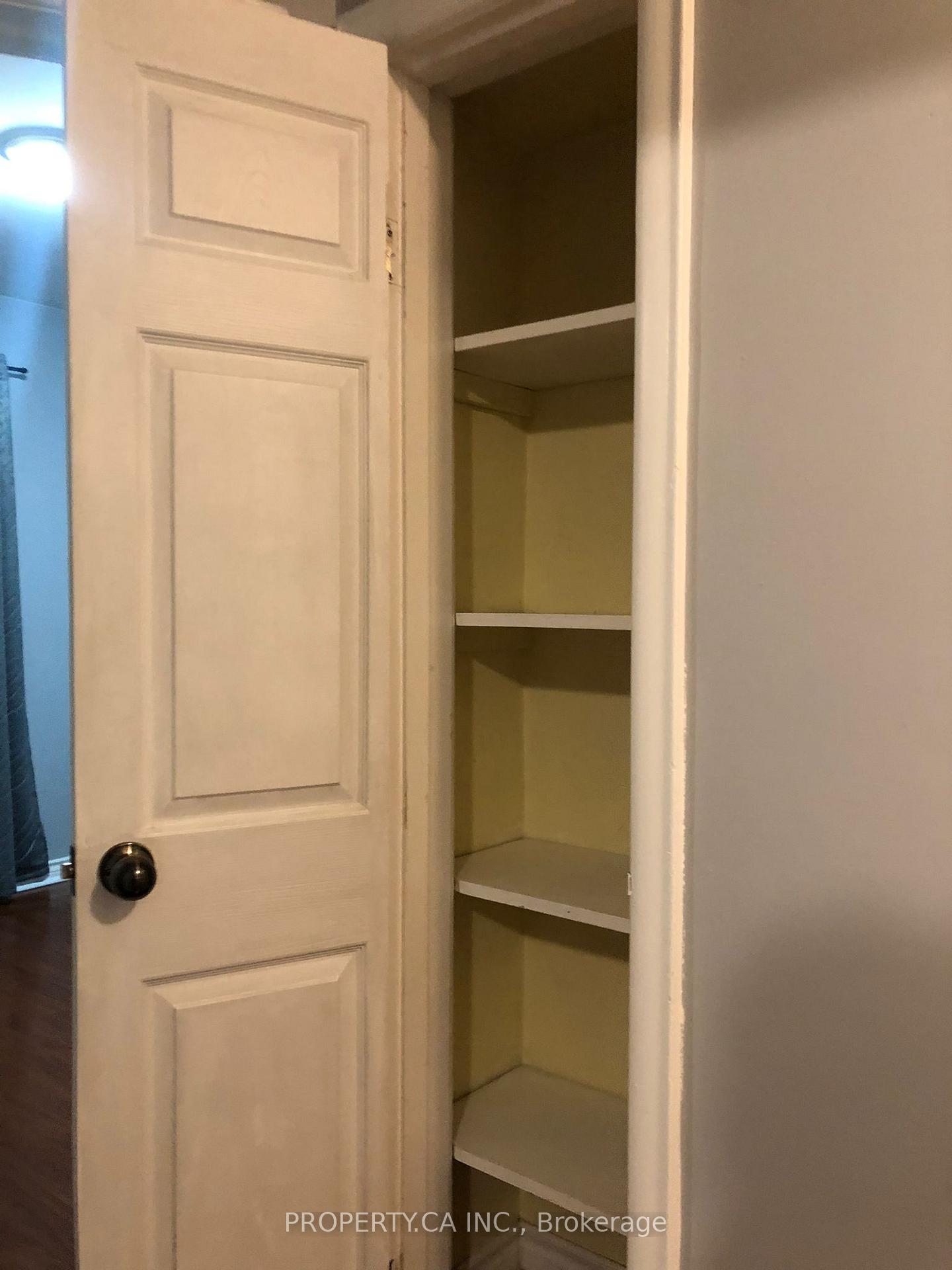 115 Darlingside Drive Upper