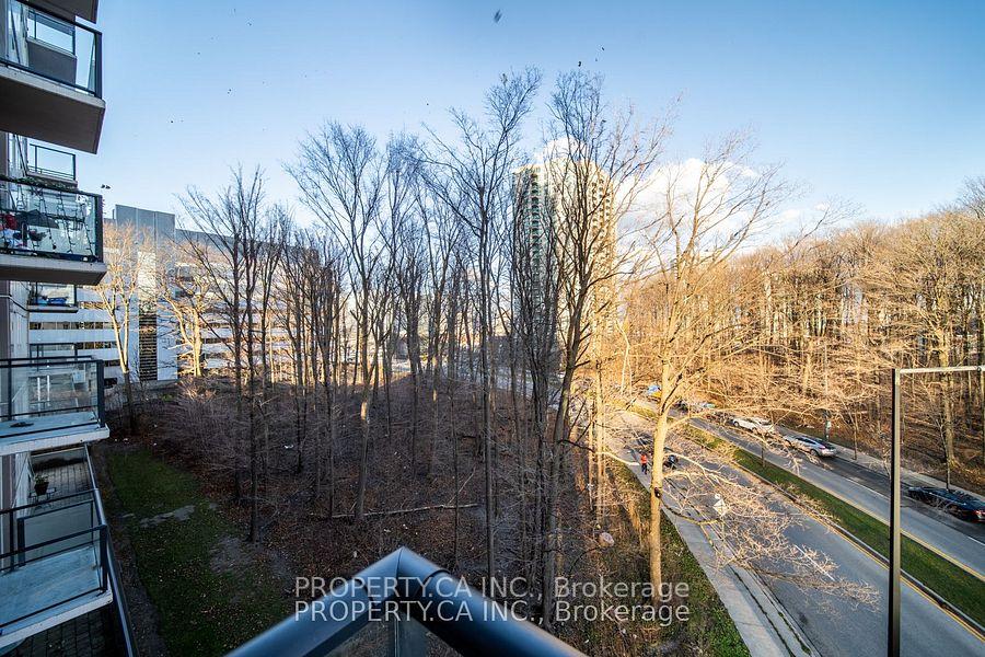 190 Borough Drive 605