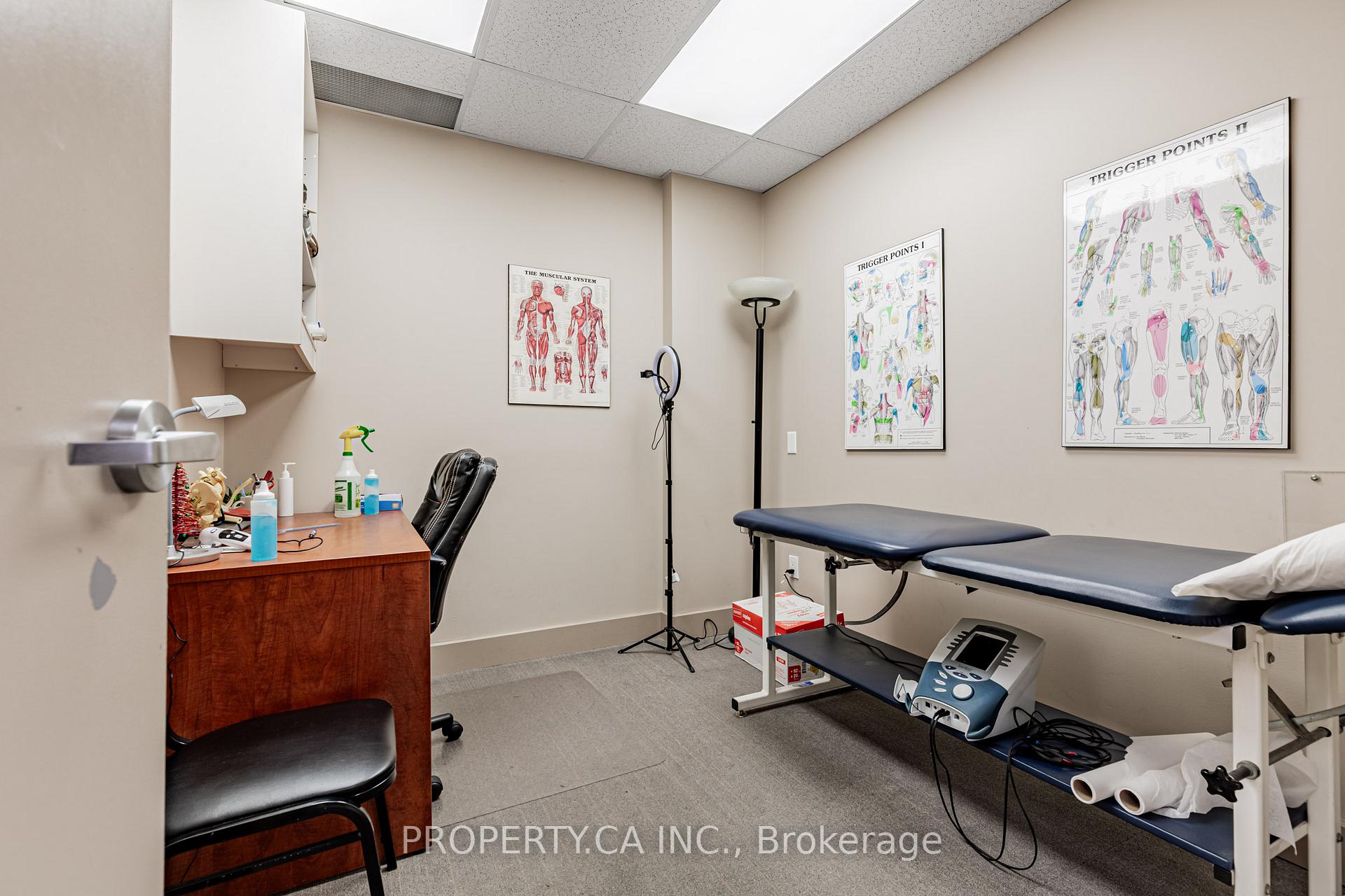 945 O'connor Drive 5