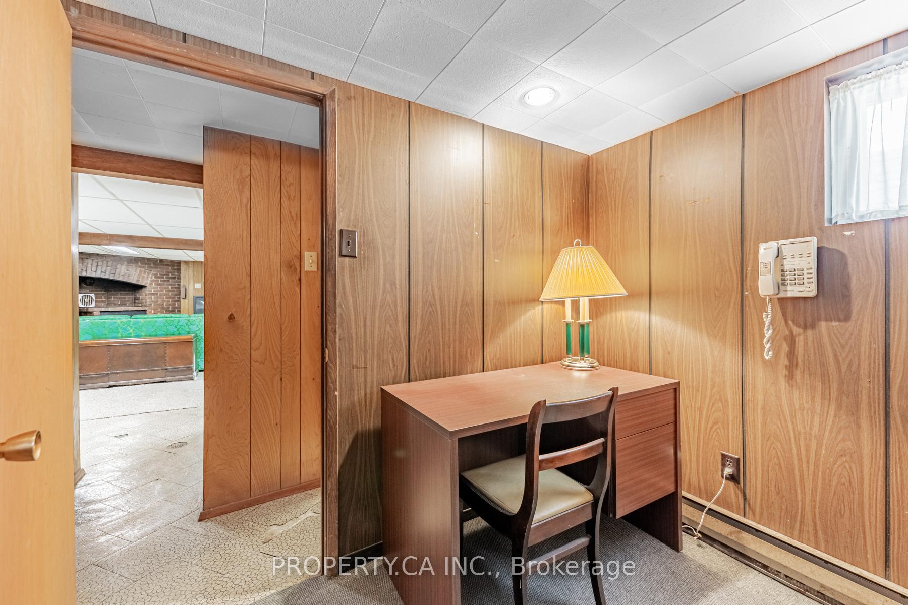 82 Cedarcrest Boulevard