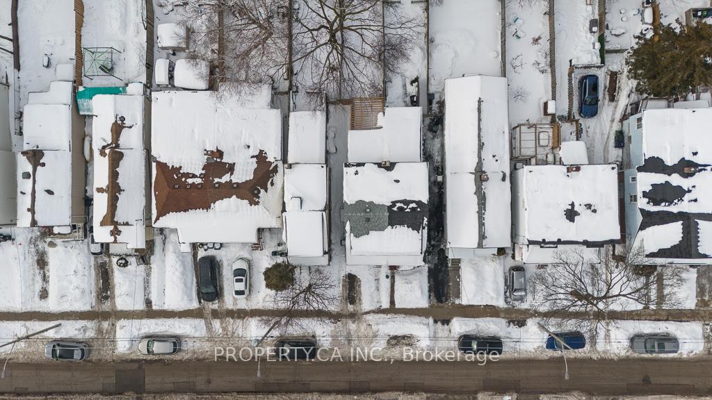 146 King Edward Avenue