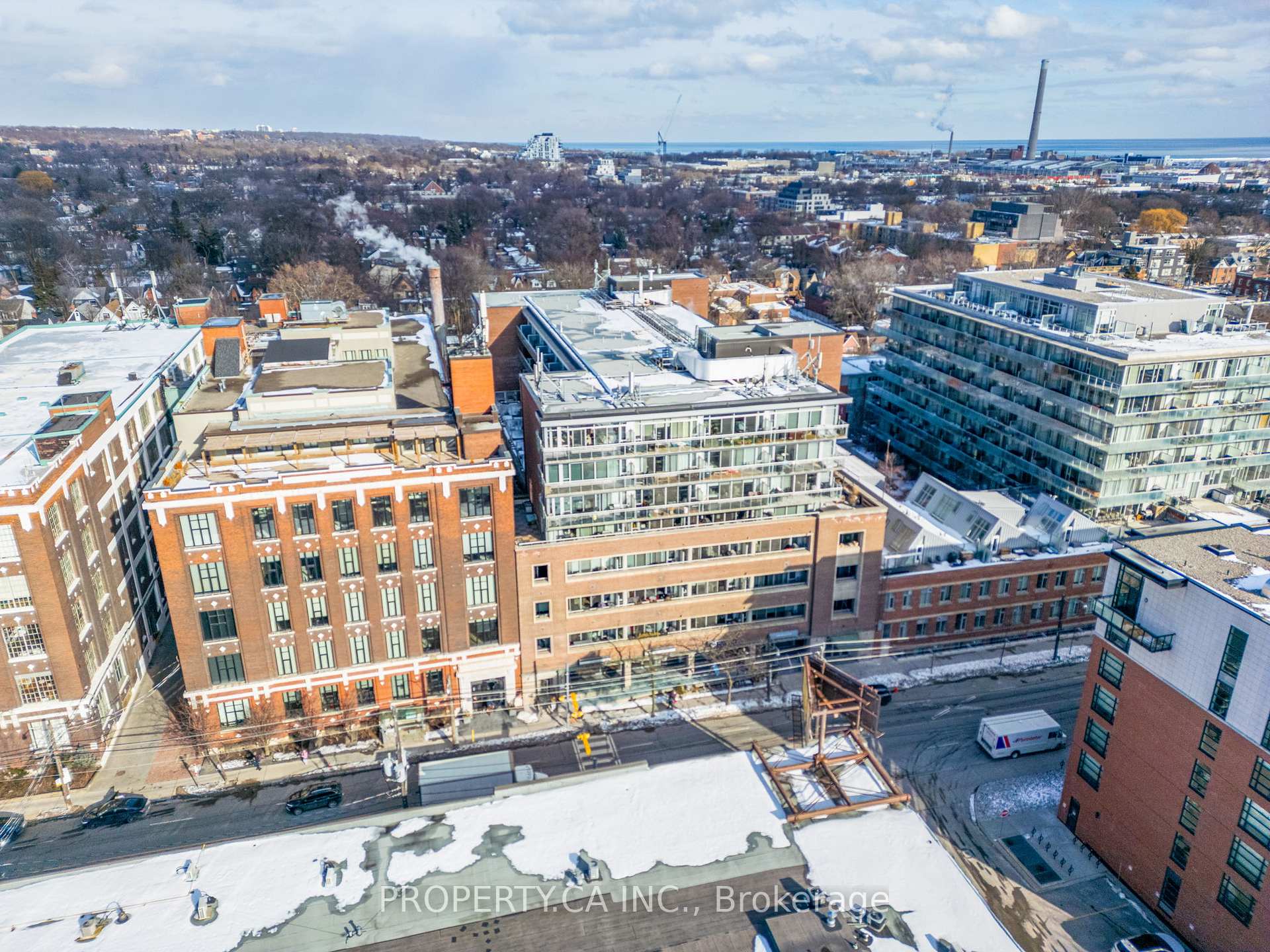 233 Carlaw Avenue 804