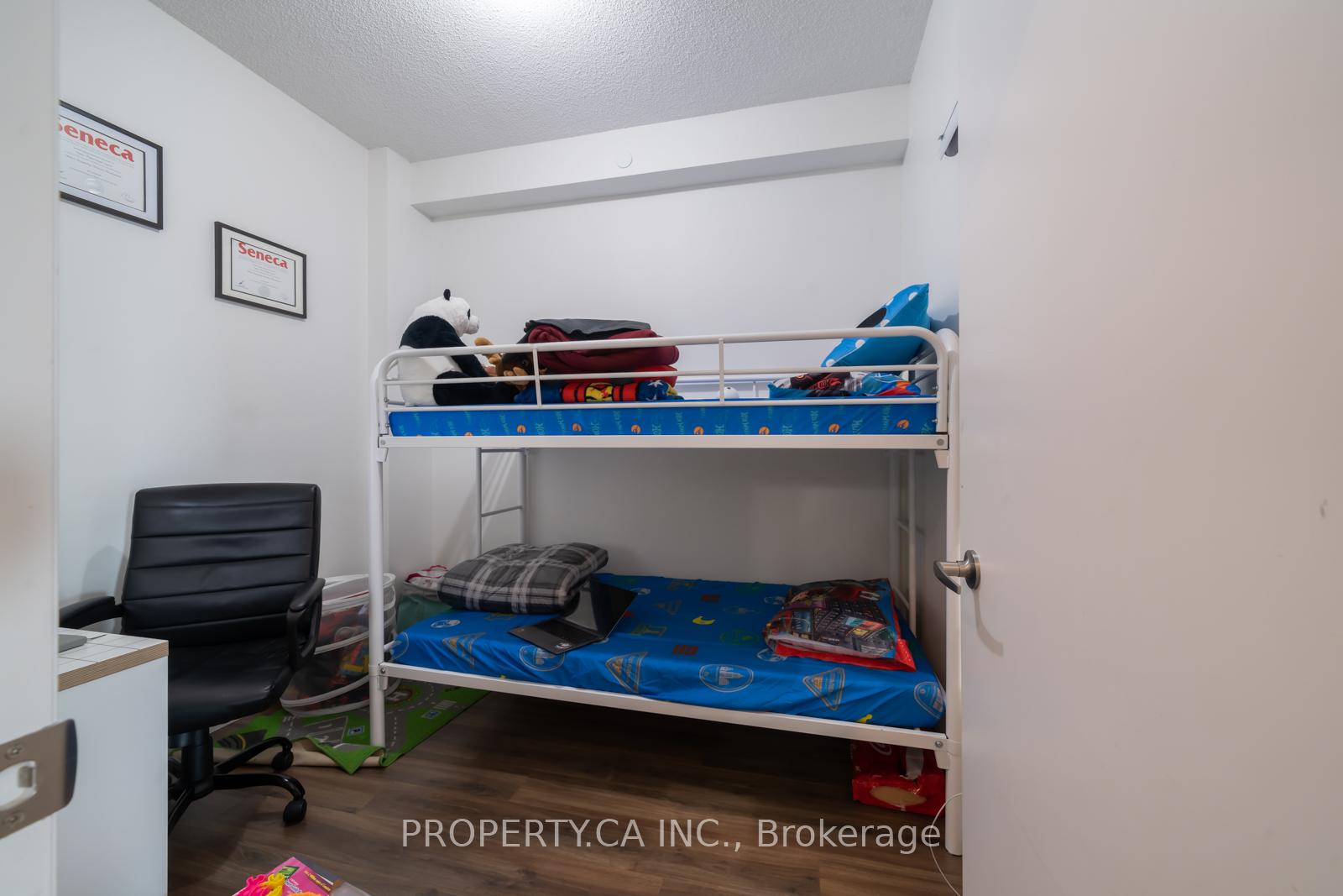 2150 Lawrence Avenue E 906