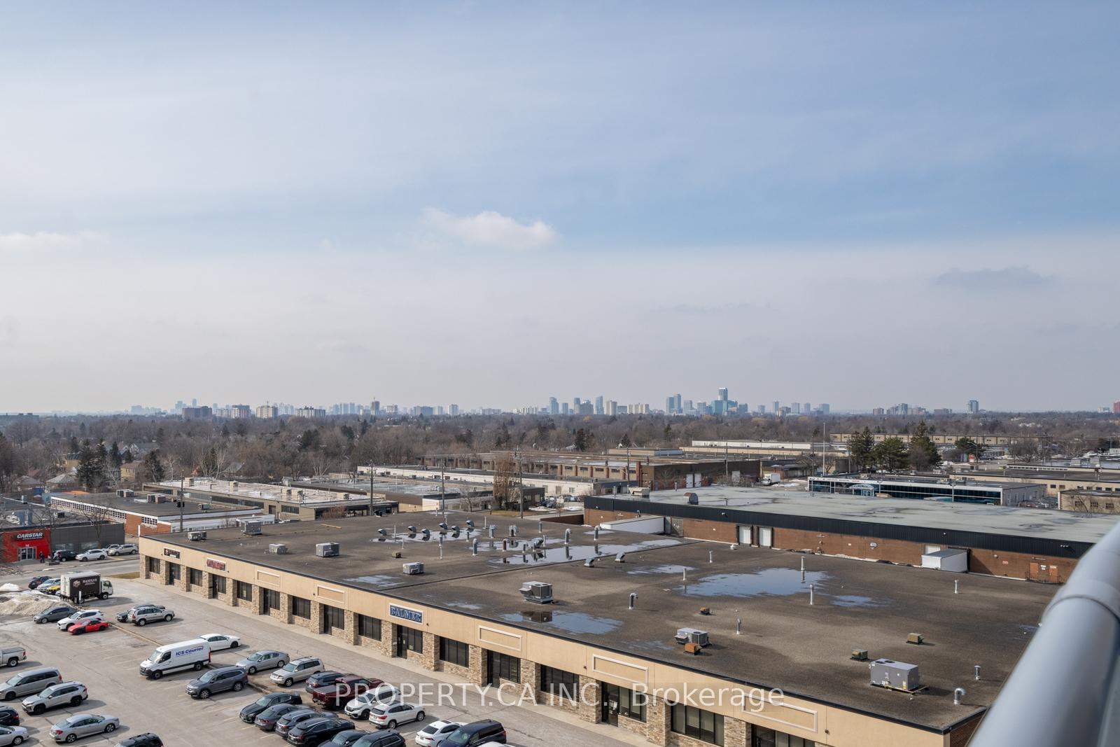 2150 Lawrence Avenue E 906