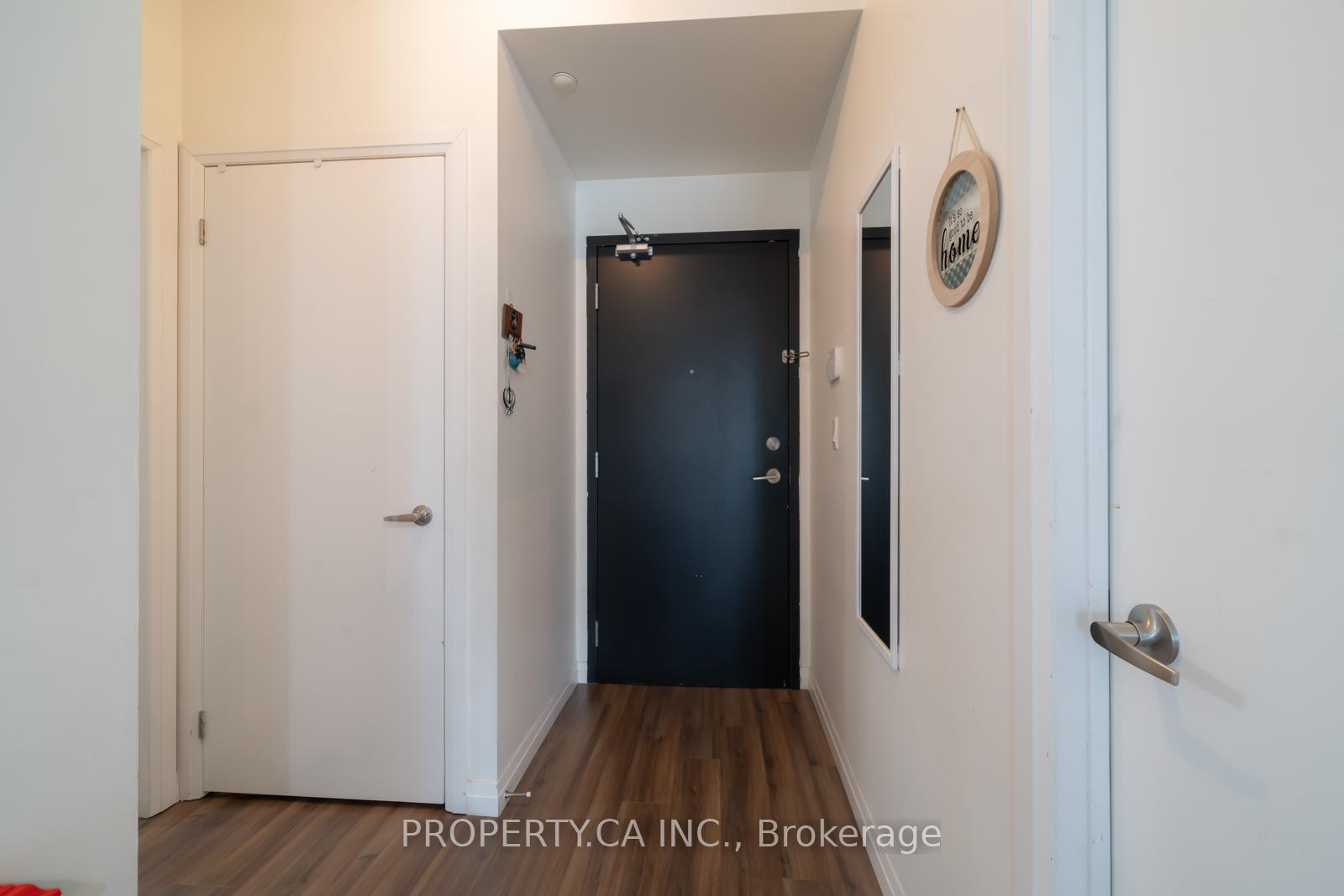 2150 Lawrence Avenue E 906