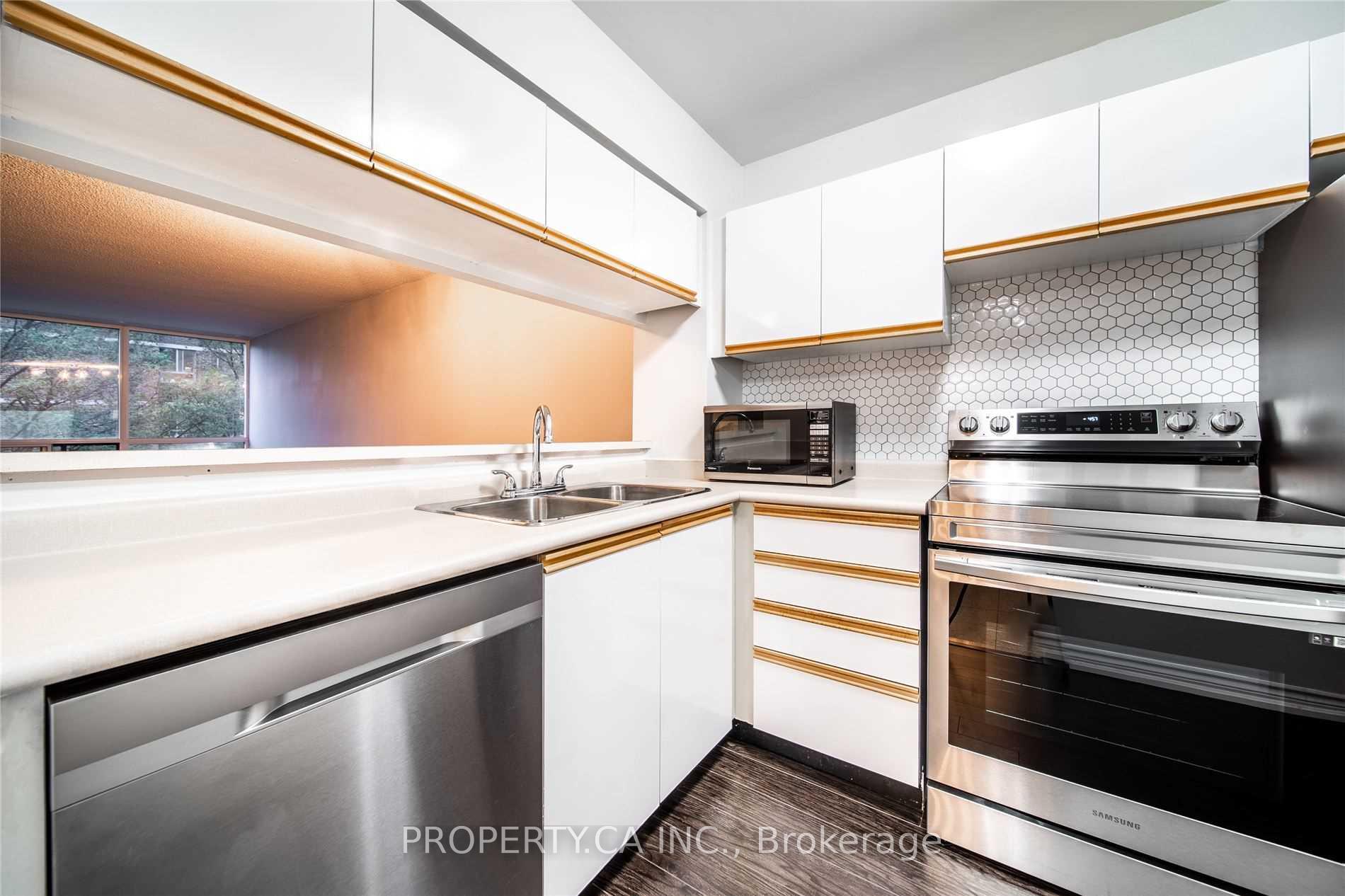 3050 Ellesmere Road 416