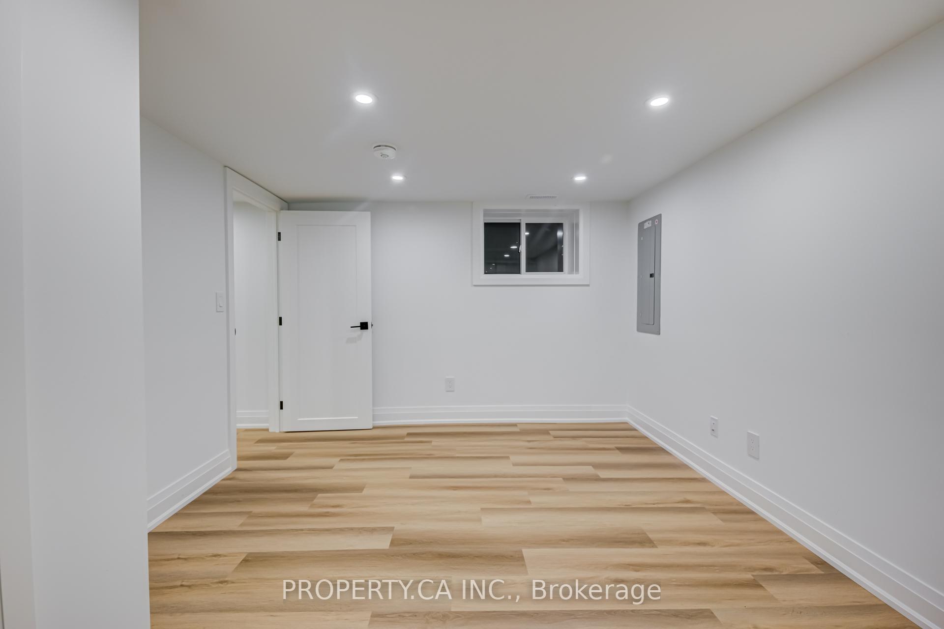 8 First Avenue Lower