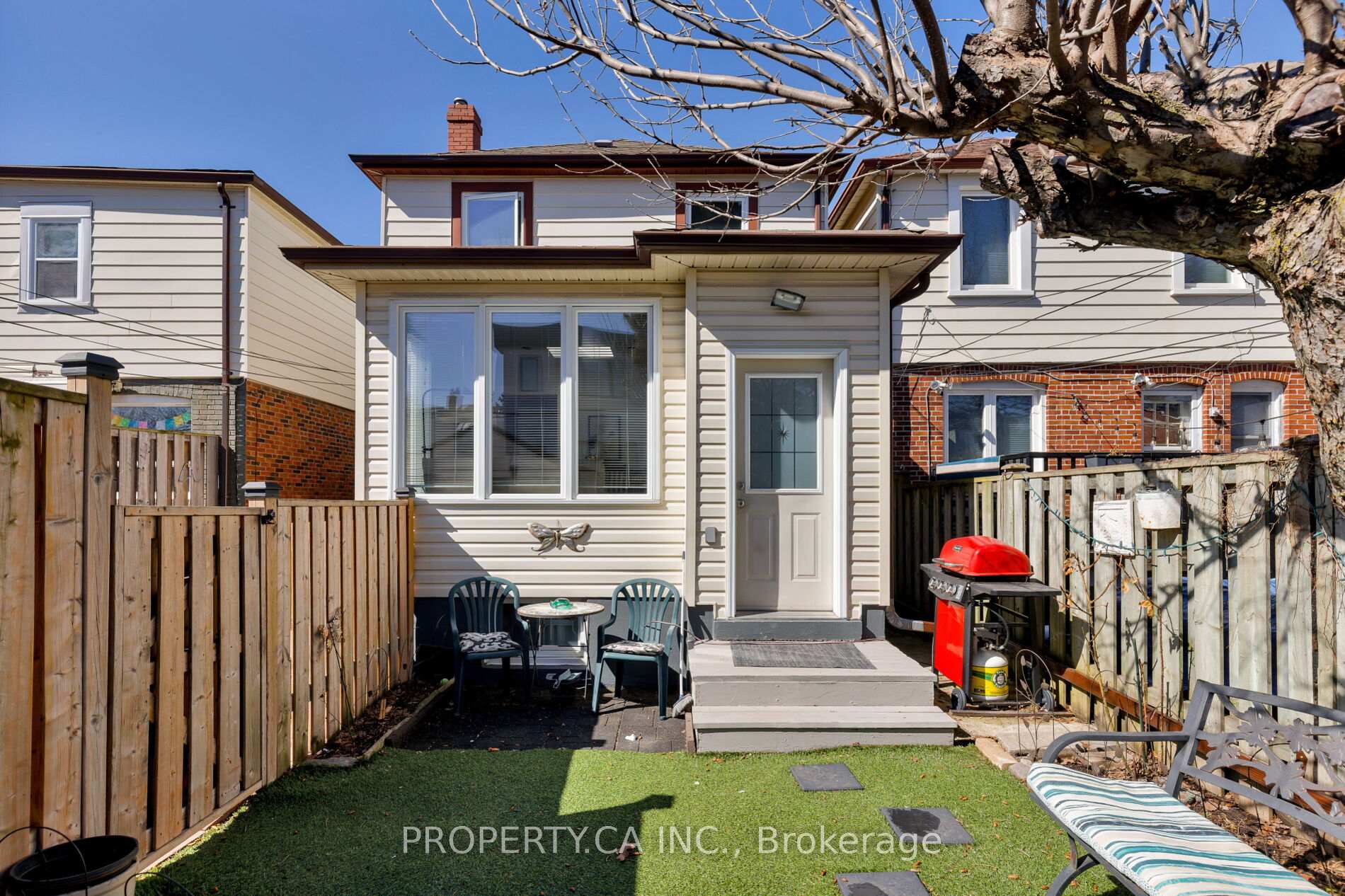 313 Monarch Park Avenue