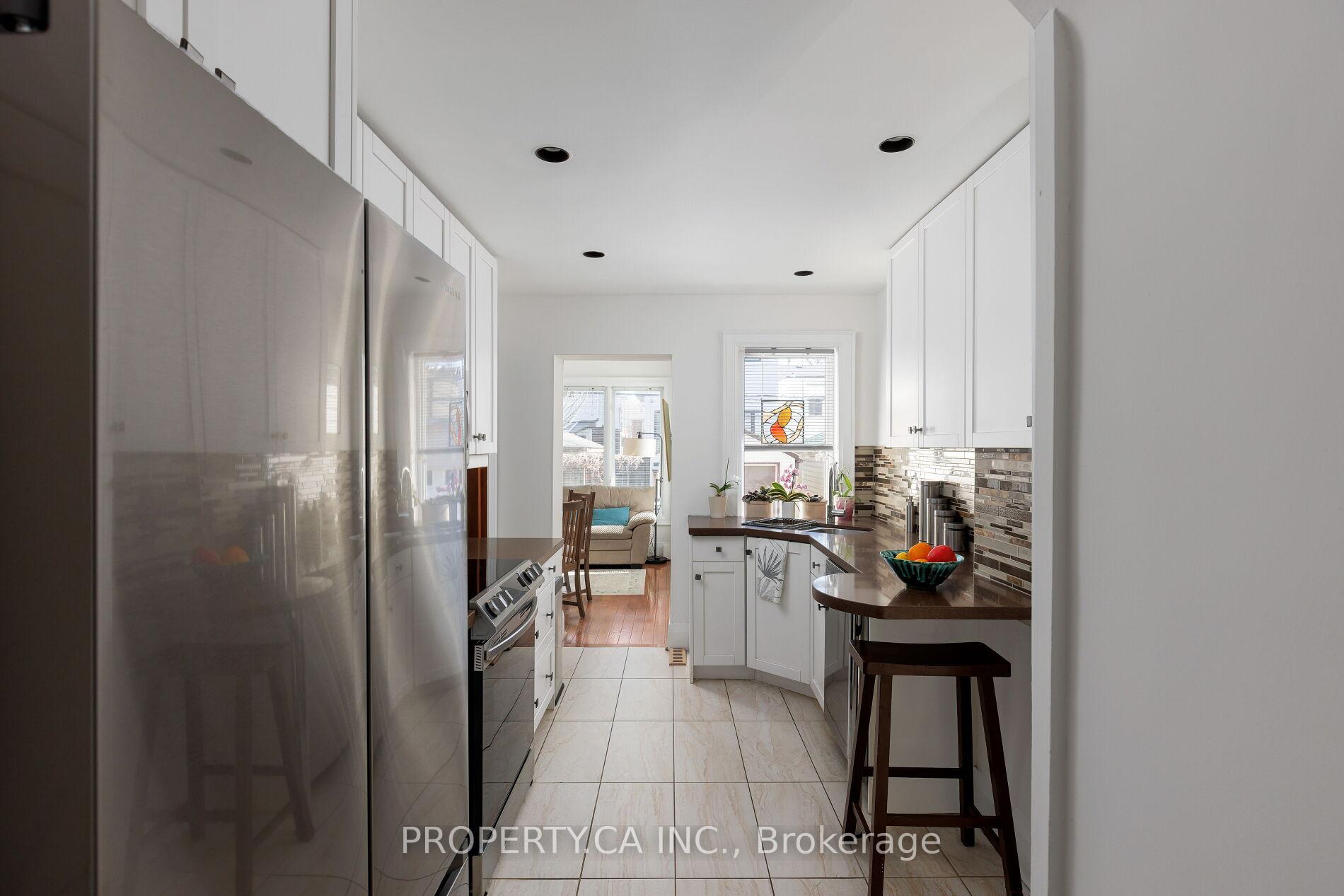 313 Monarch Park Avenue