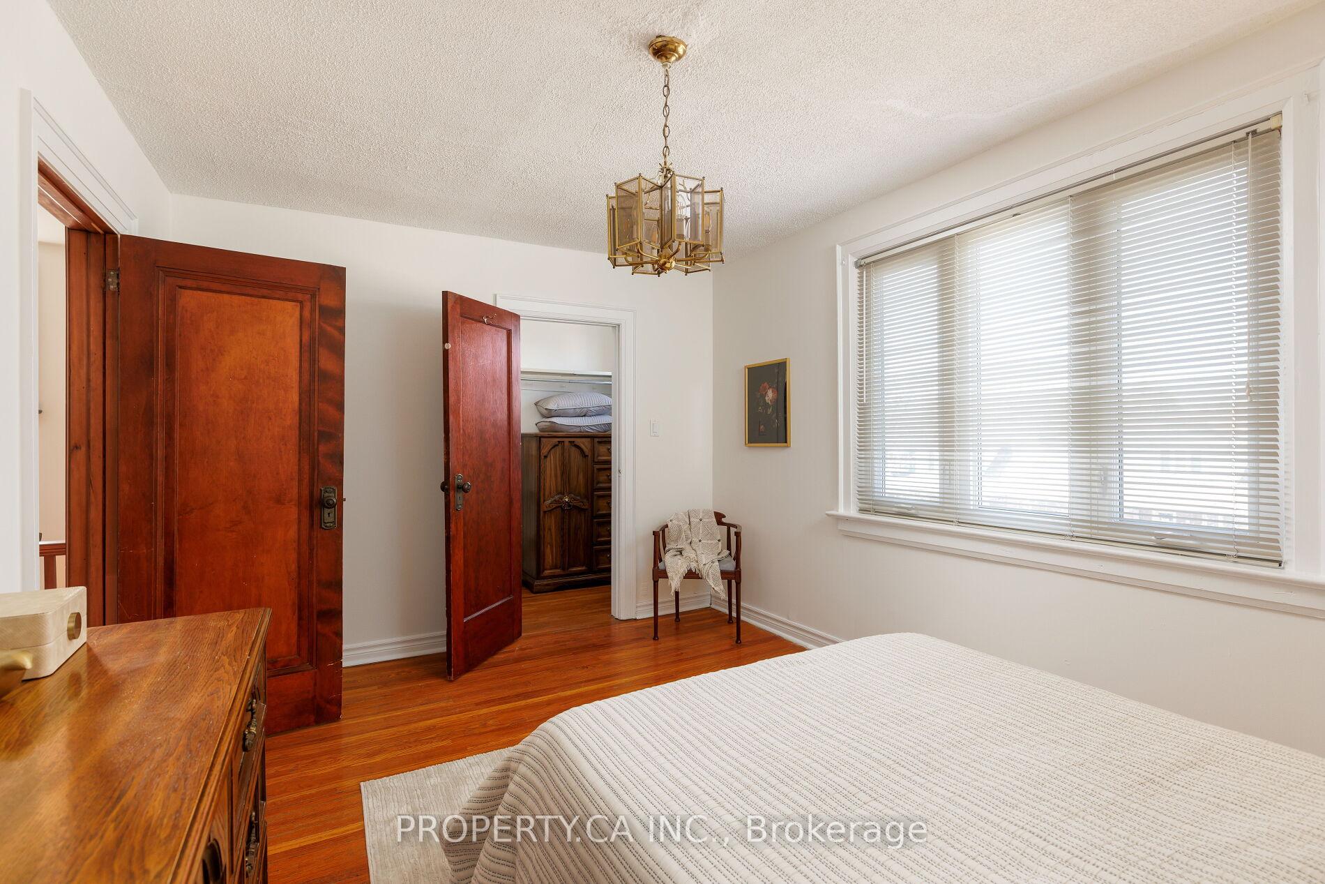 313 Monarch Park Avenue