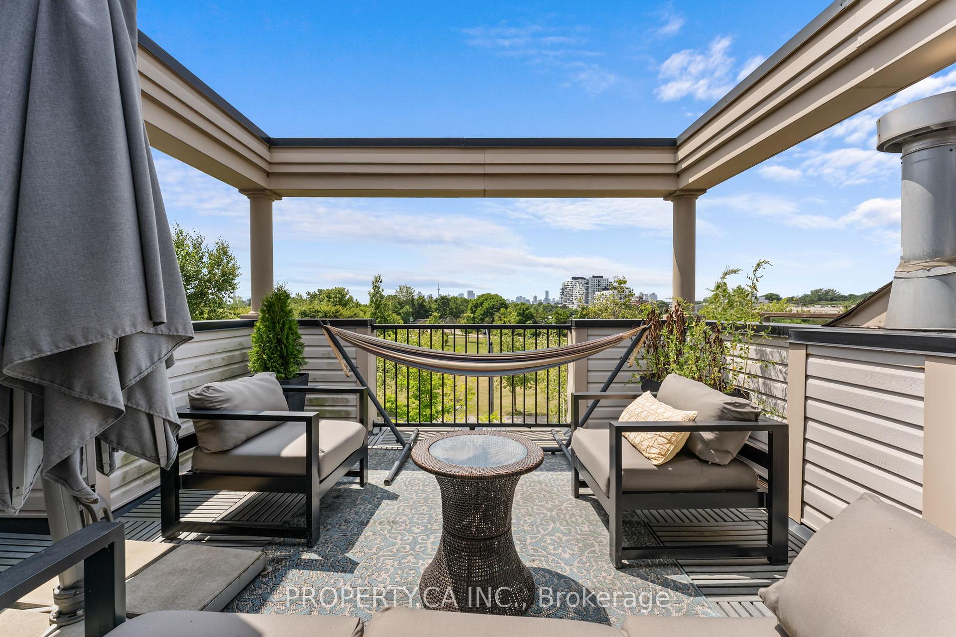 55 Northern Dancer Boulevard