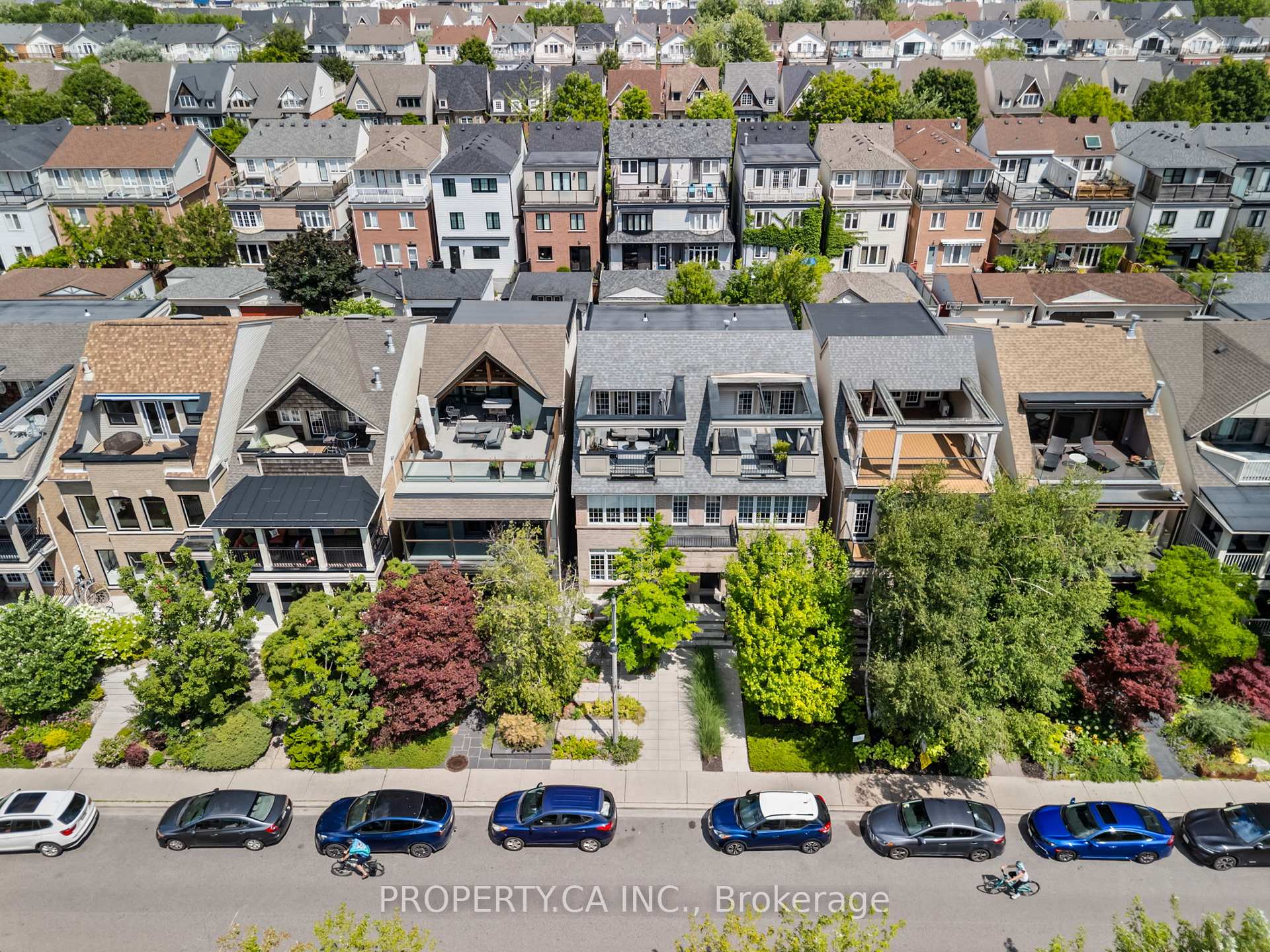 55 Northern Dancer Boulevard