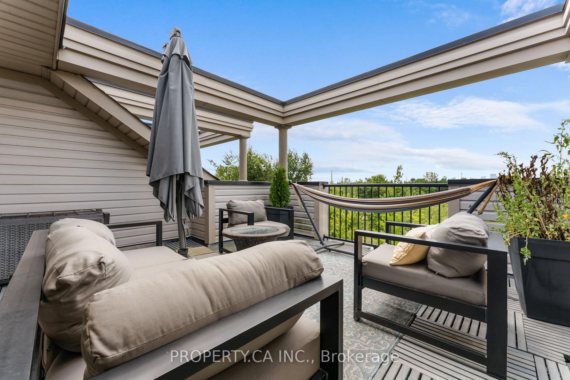 55 Northern Dancer Boulevard