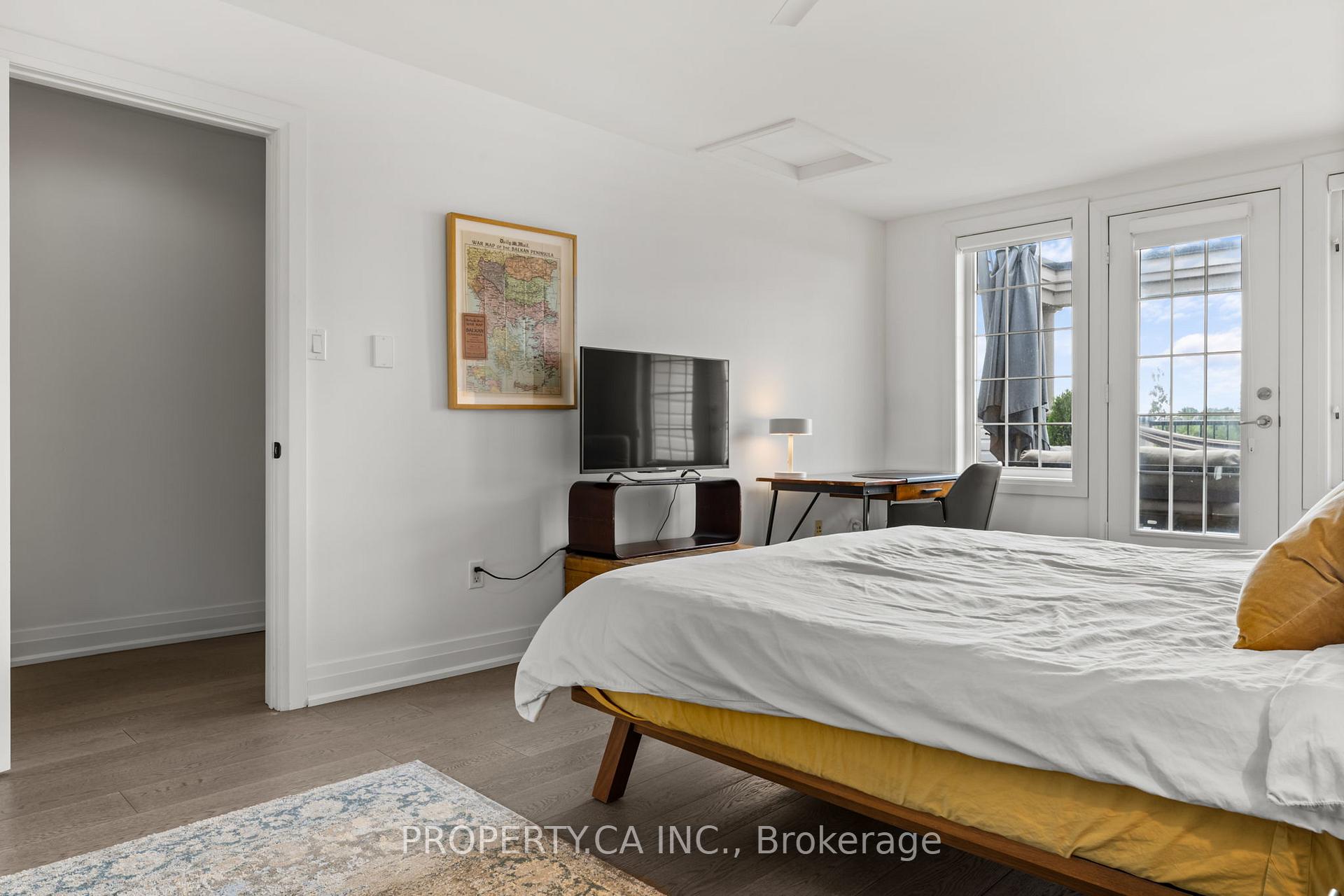 55 Northern Dancer Boulevard