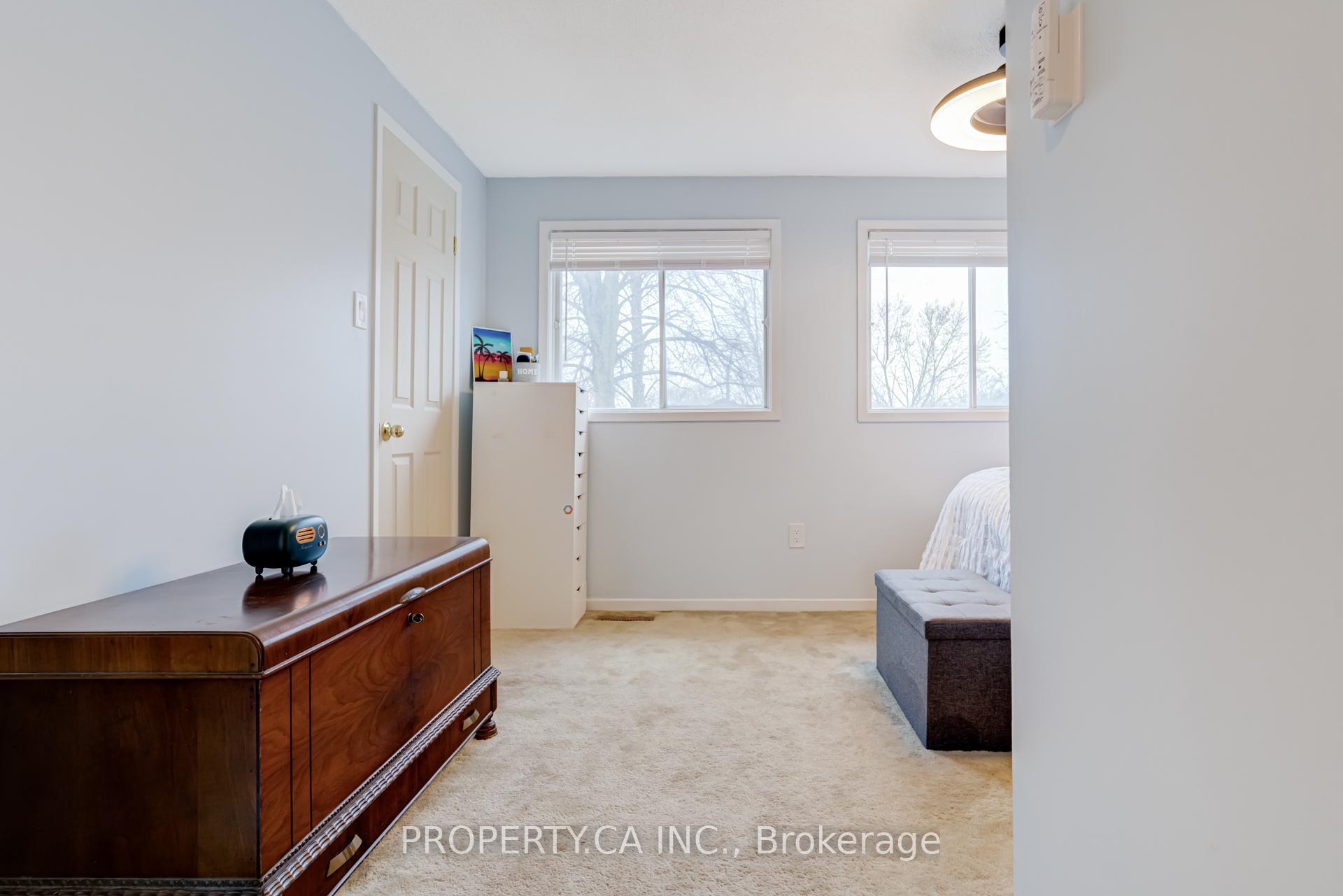 6 Hendley Drive