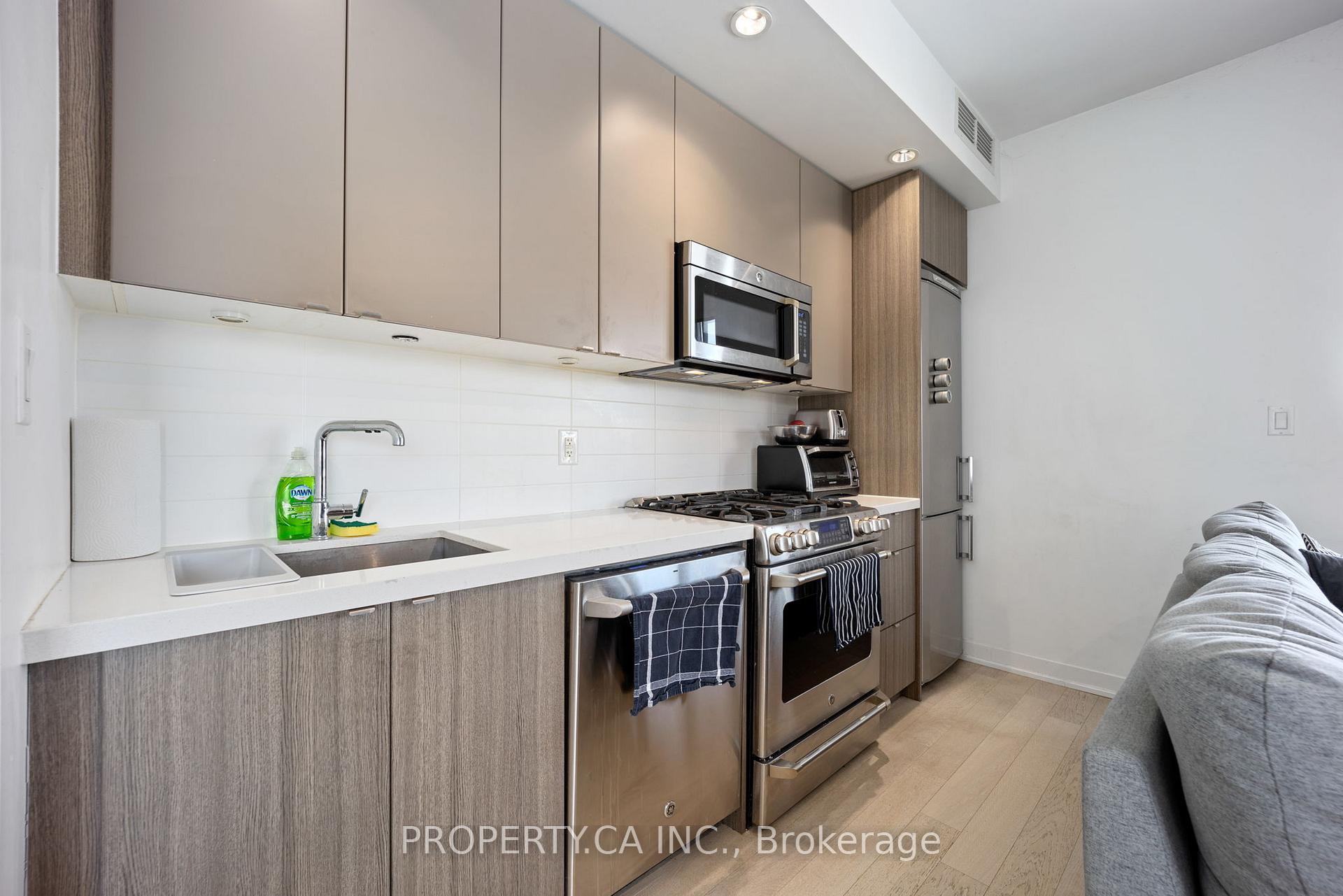 88 Colgate Avenue 612
