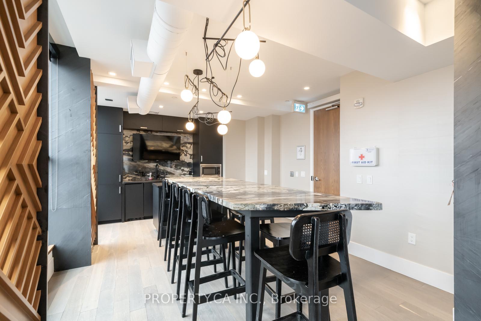 1331 Queen Street E 413