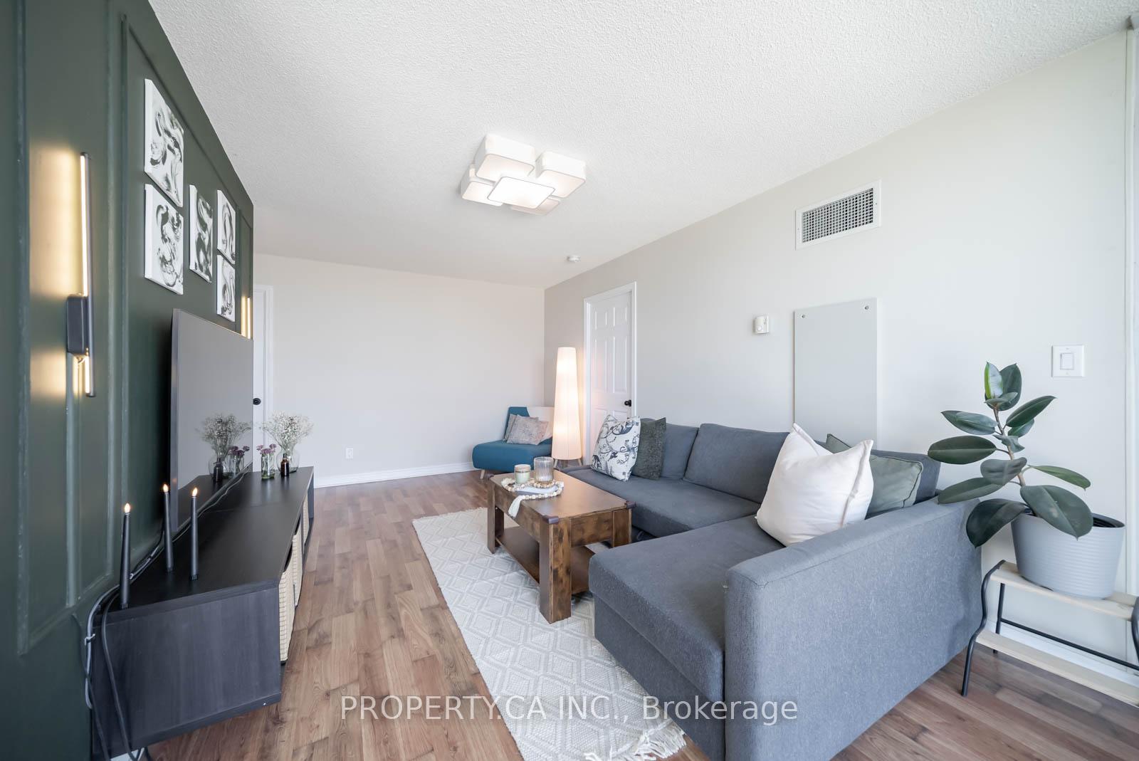 88 Grangeway Avenue 2003