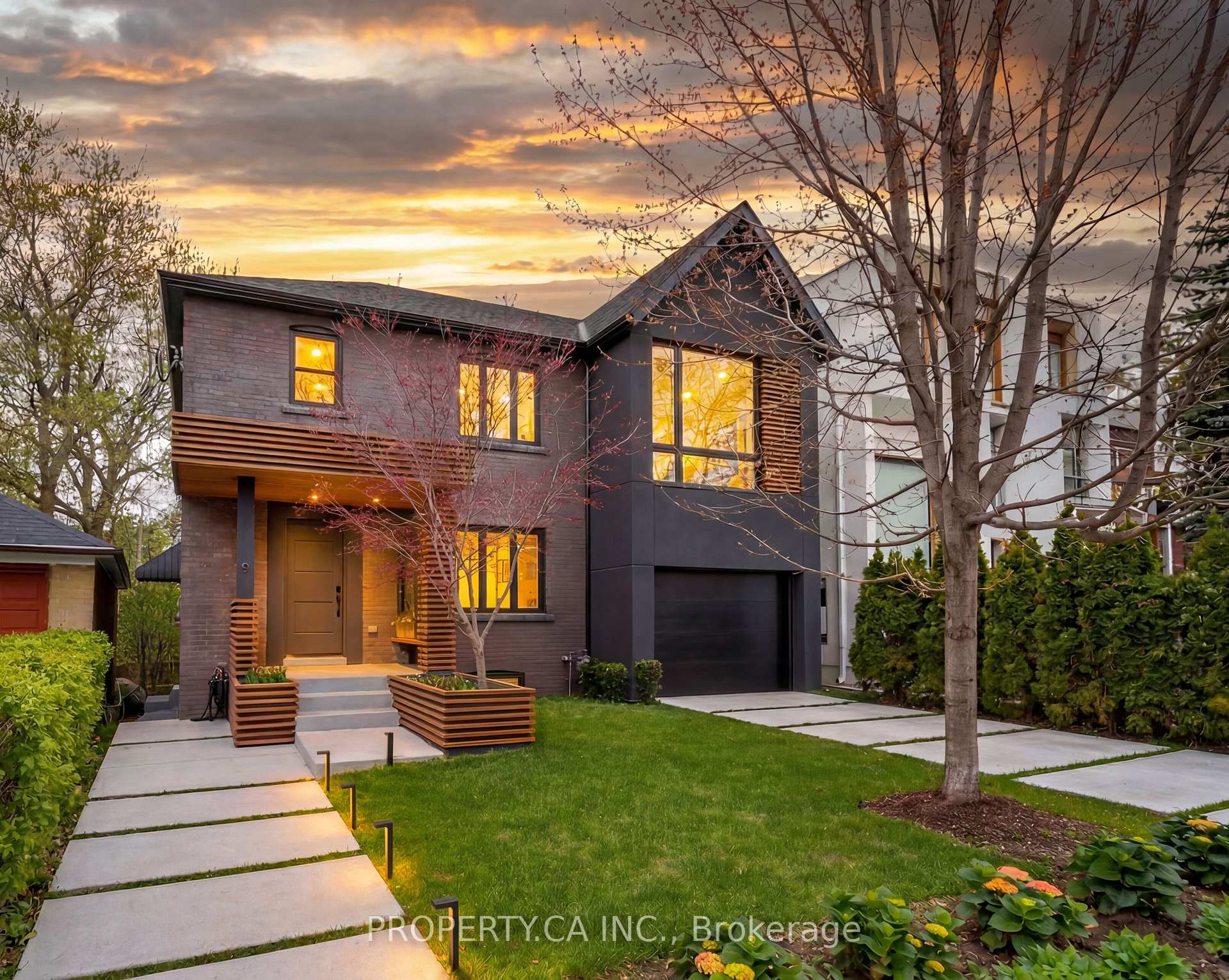9 Maughan Crescent