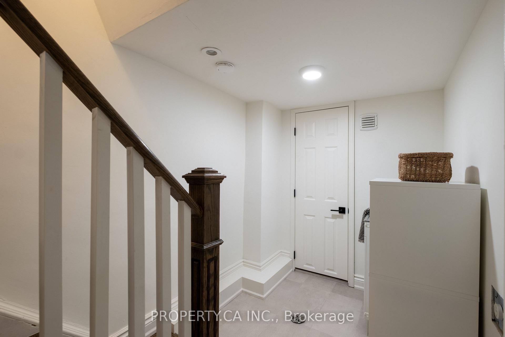 124 Milverton Boulevard