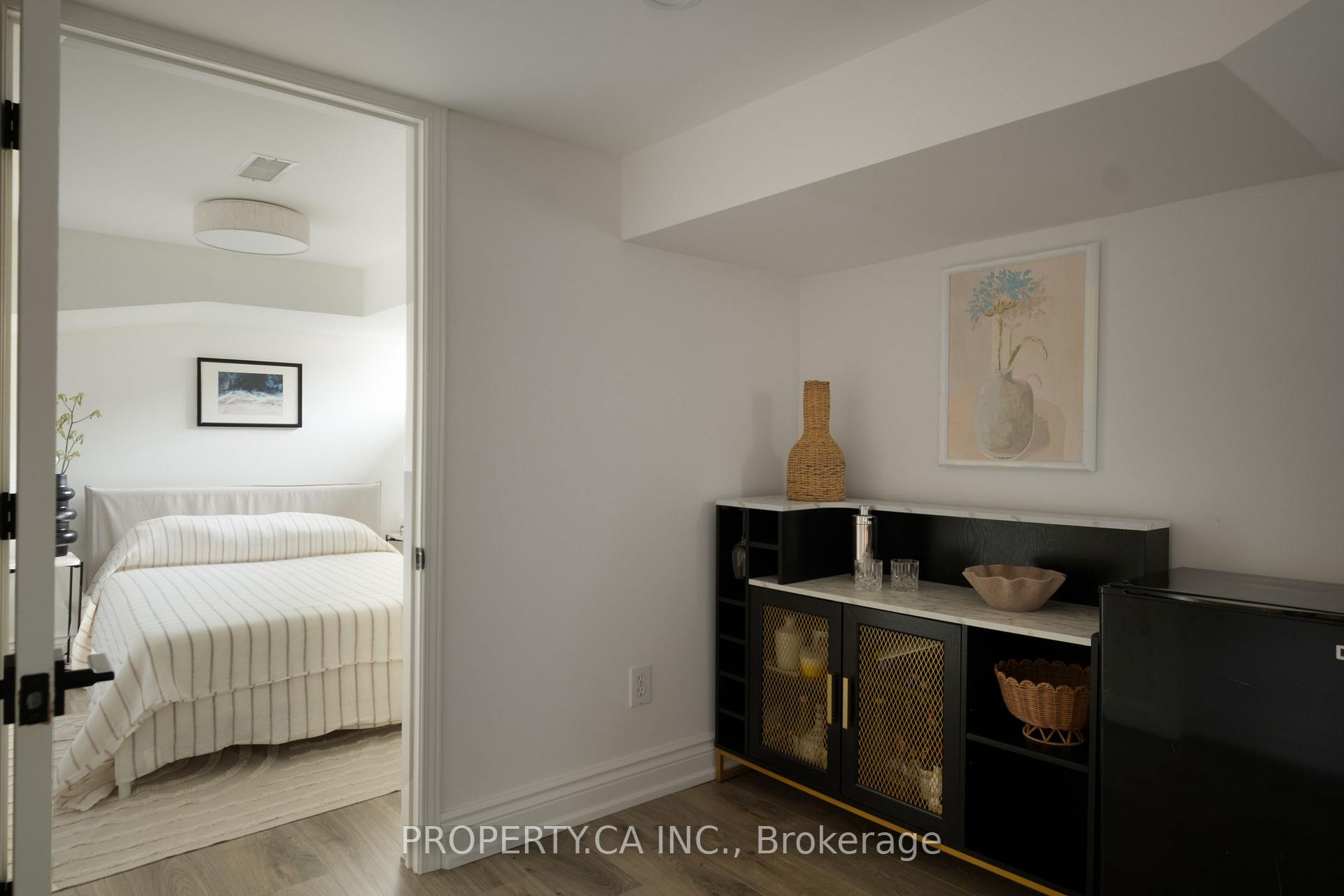 124 Milverton Boulevard