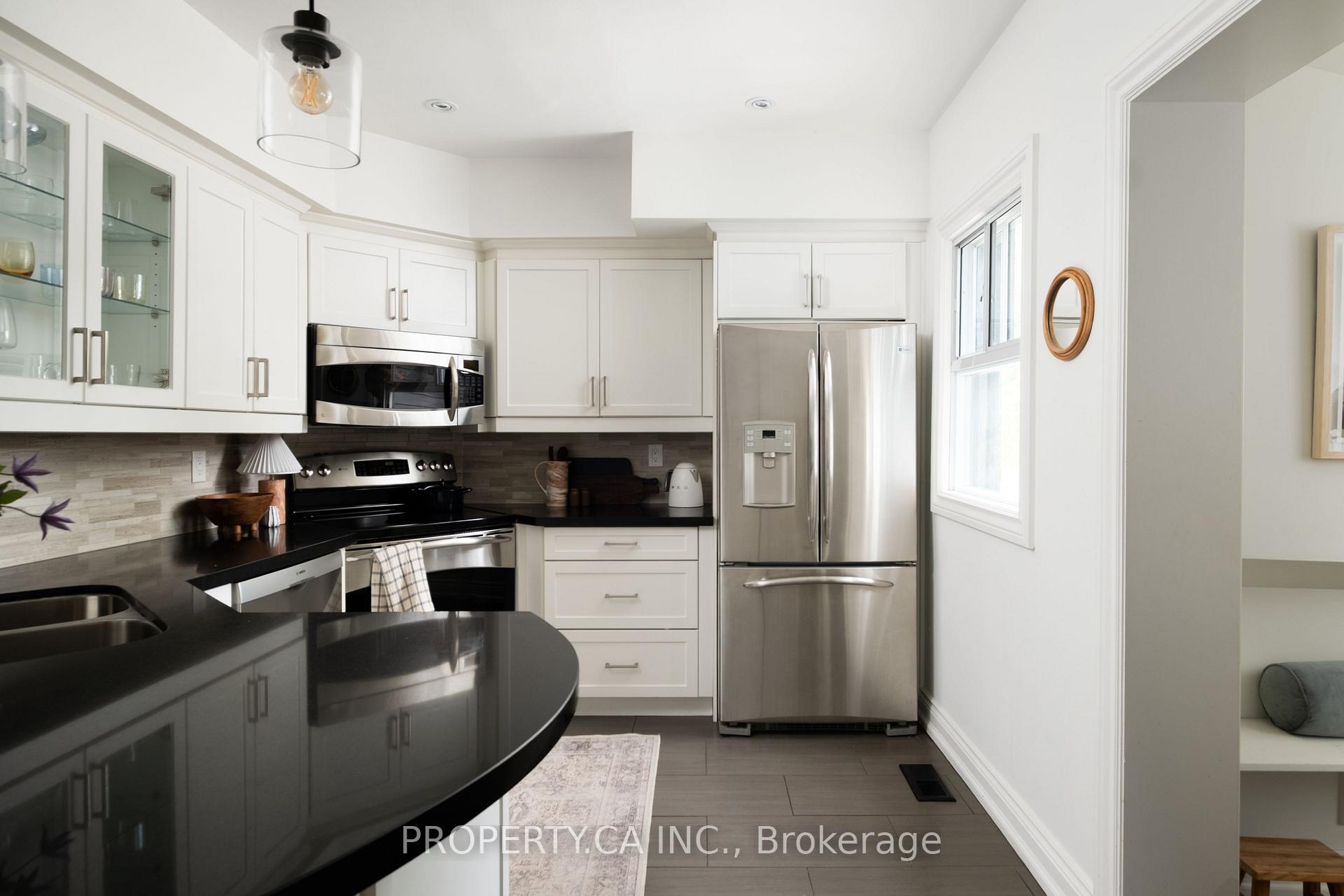 124 Milverton Boulevard