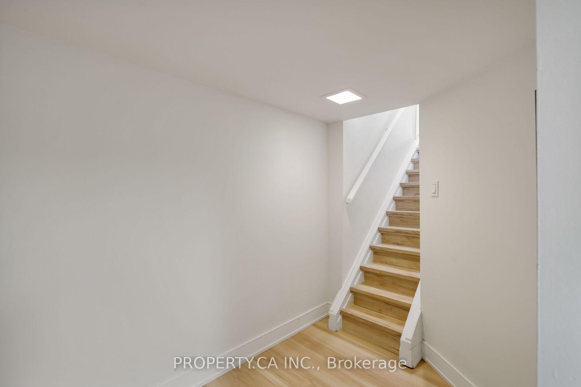 332 Woodfield Road