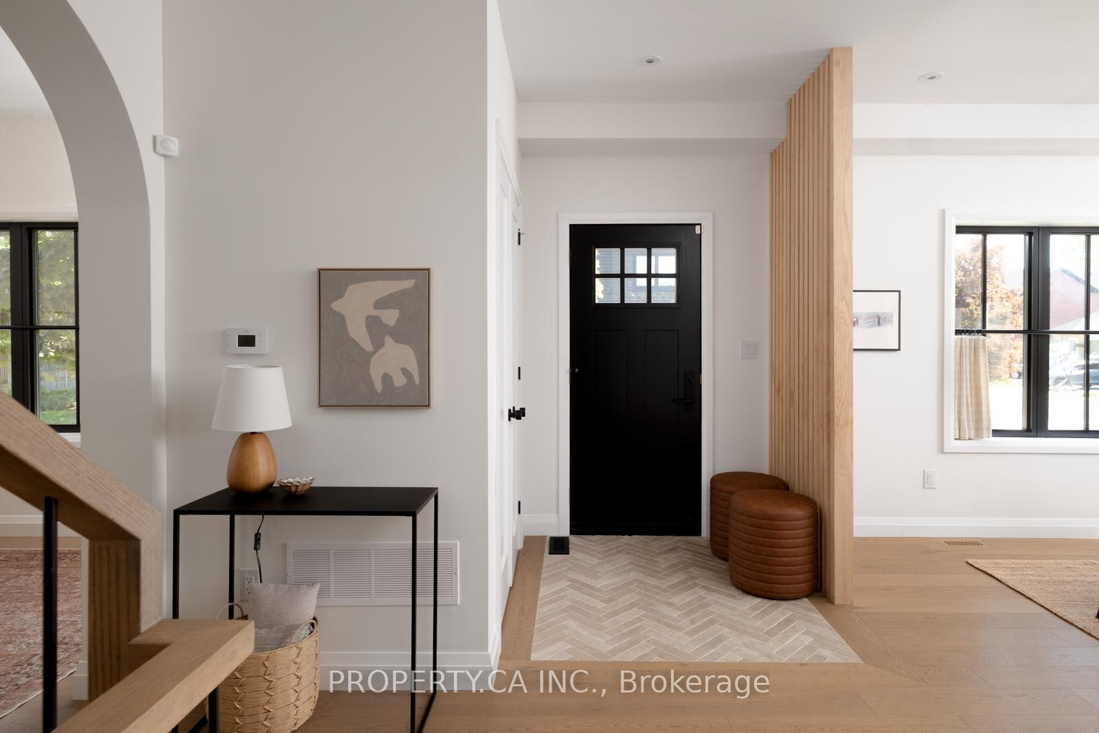 25 Hunt Club Drive