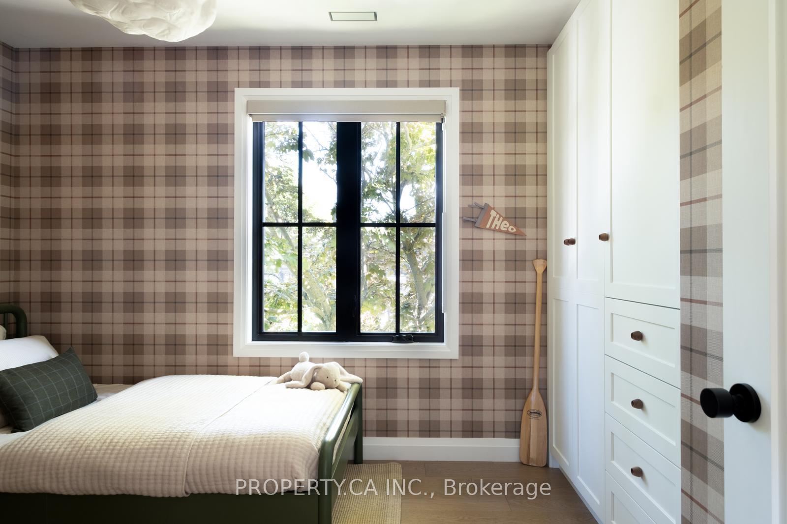 25 Hunt Club Drive