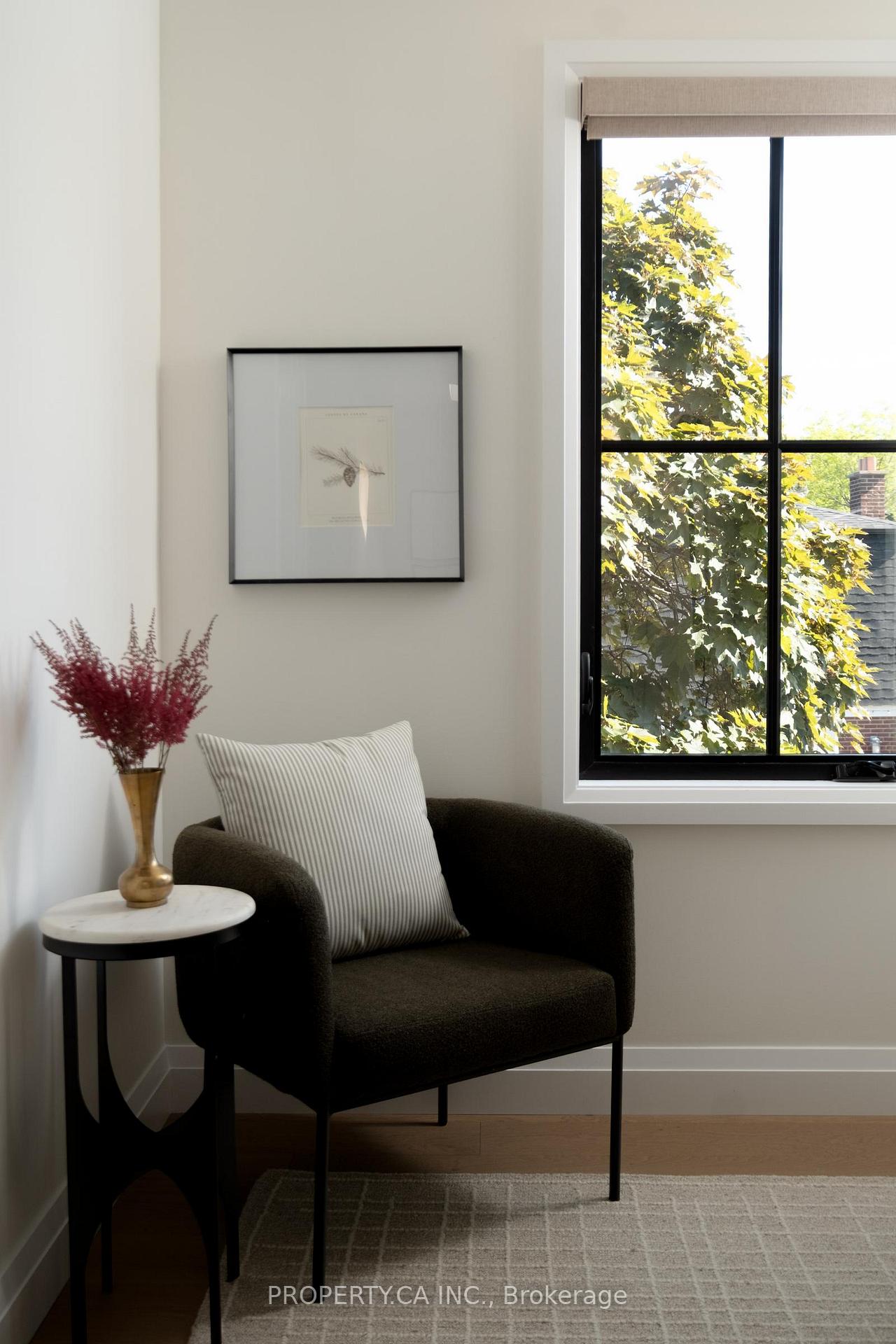 25 Hunt Club Drive