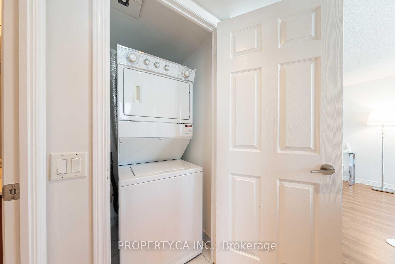 83 Borough Drive 906
