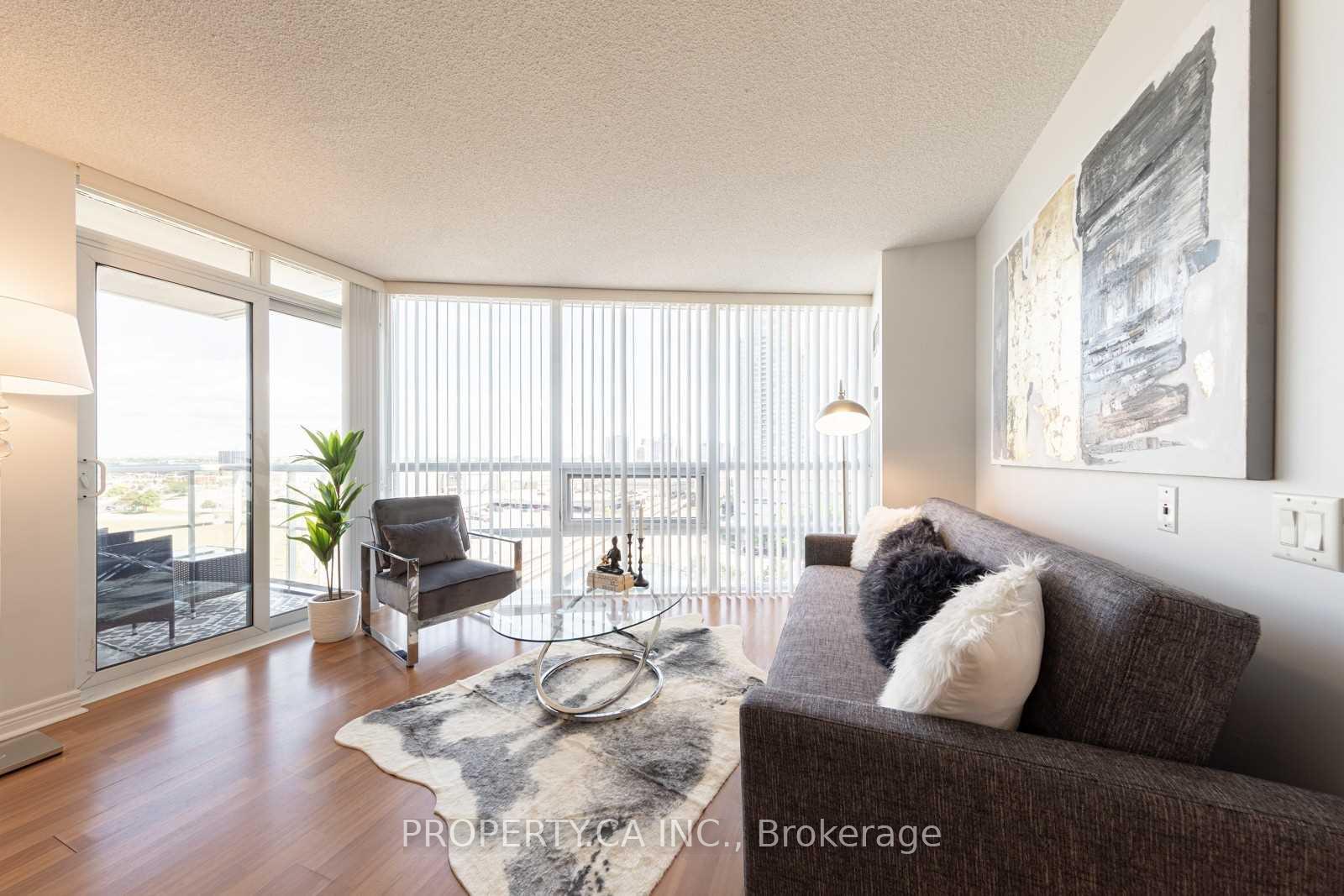 83 Borough Drive 906