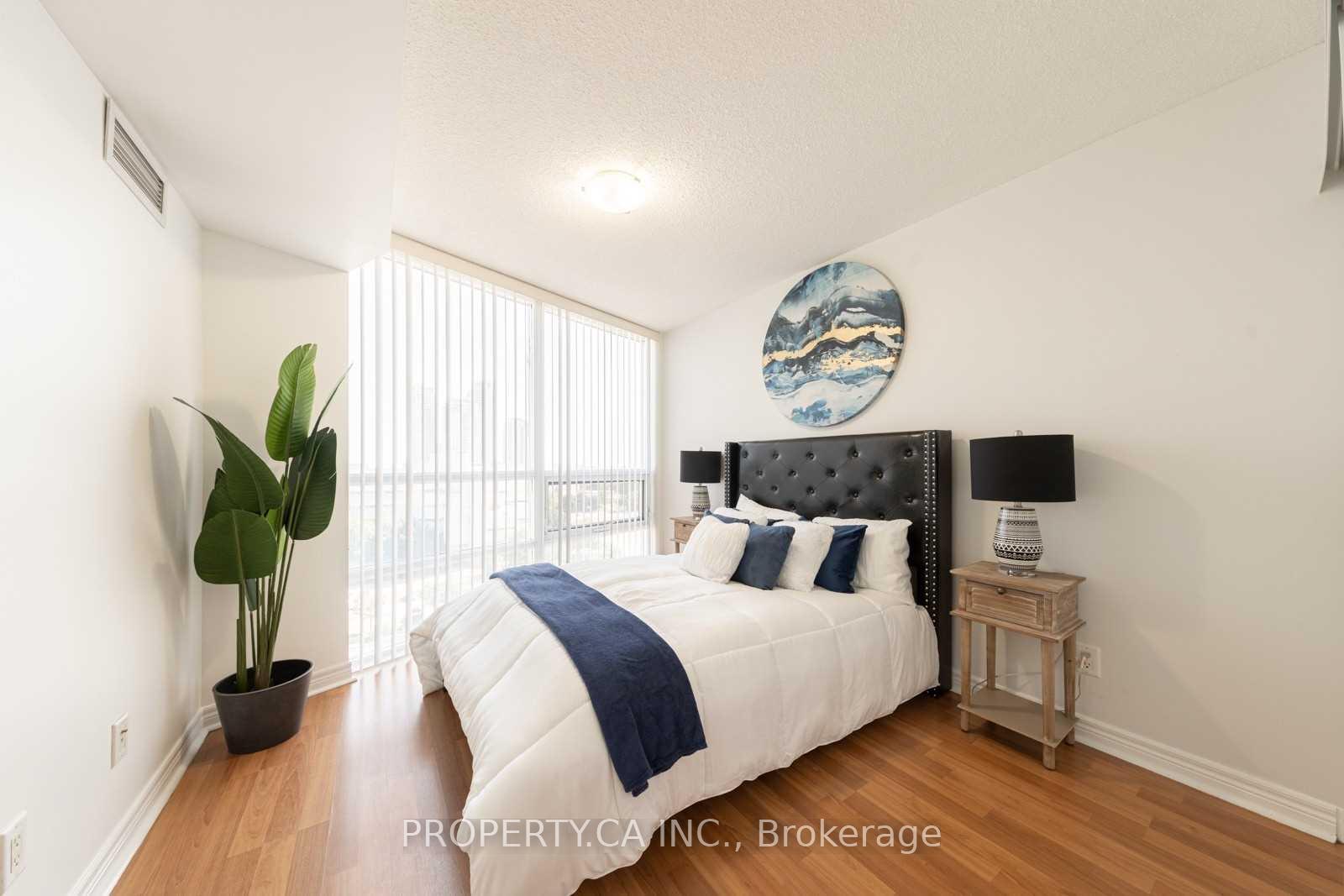 83 Borough Drive 906