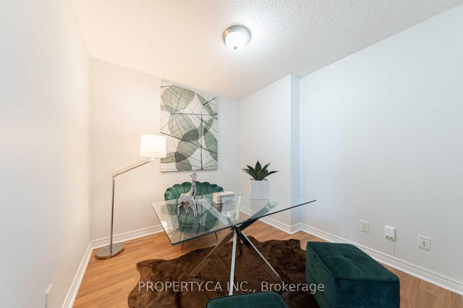 83 Borough Drive 906