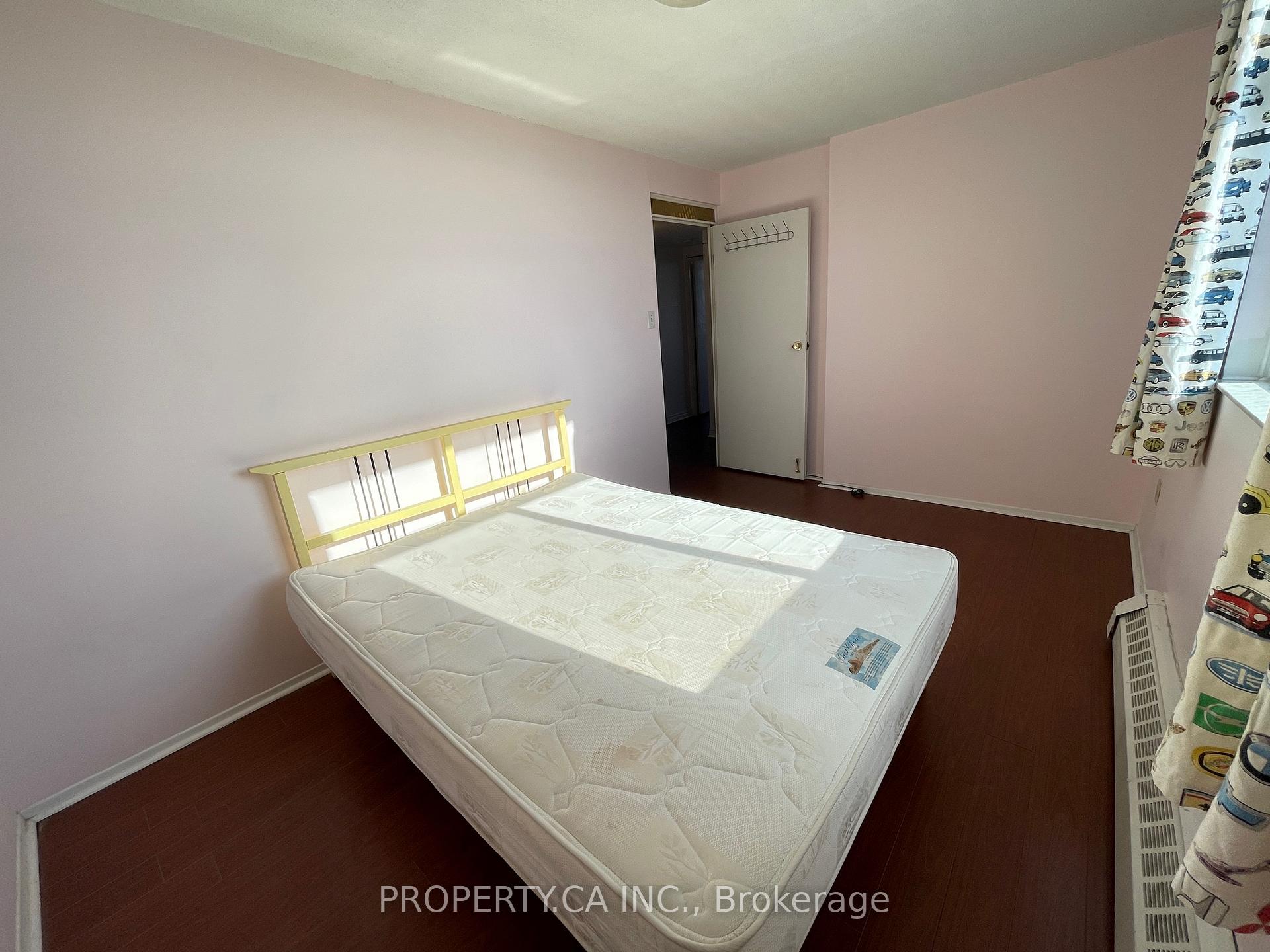 2050 Bridletowne Circle 1904