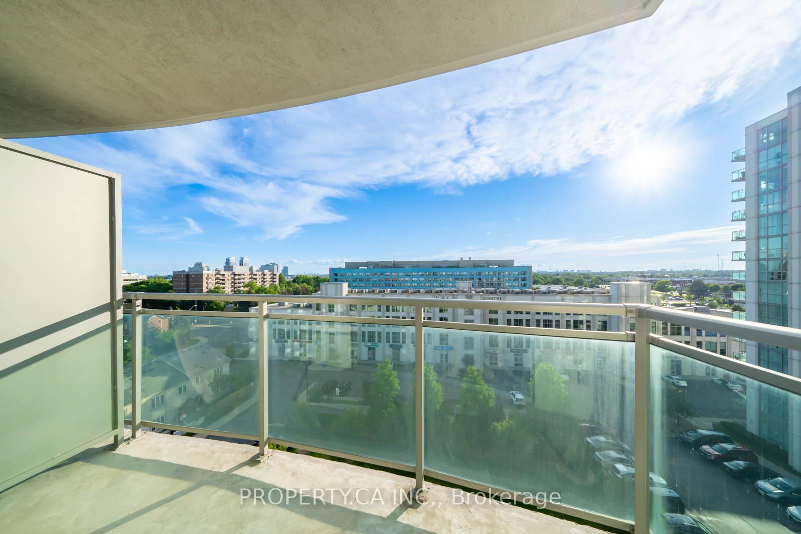 8 Rosebank Drive 9H, Toronto Unit: 9H