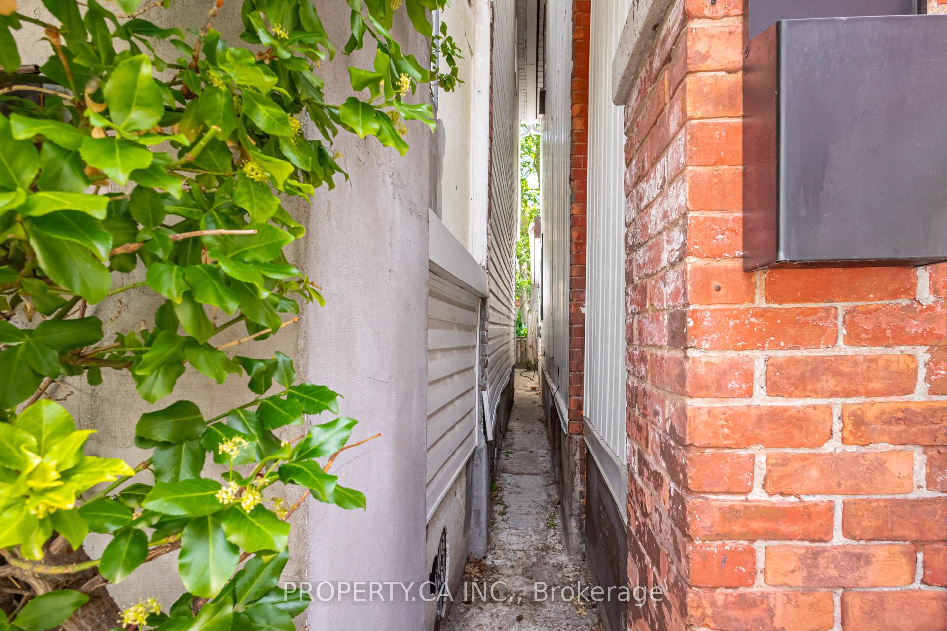 597 Rhodes Avenue, Toronto