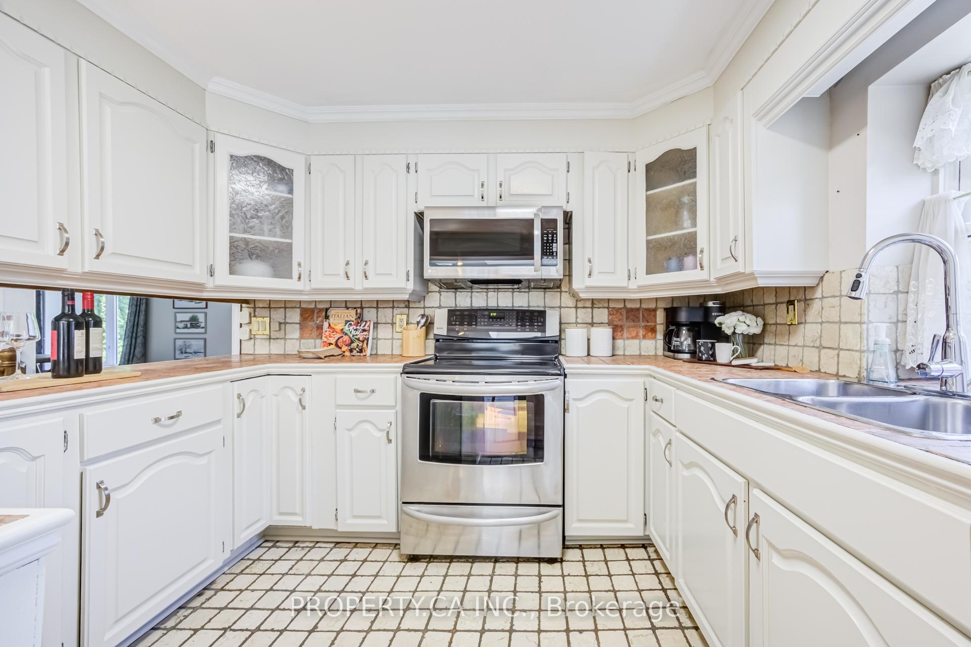 566 Rougemount Drive
