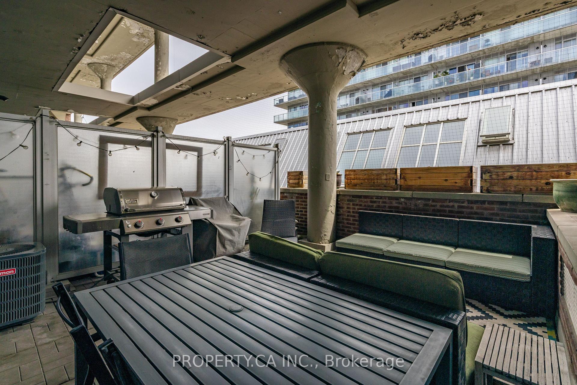 233 Carlaw Avenue 325, Toronto Unit: 325