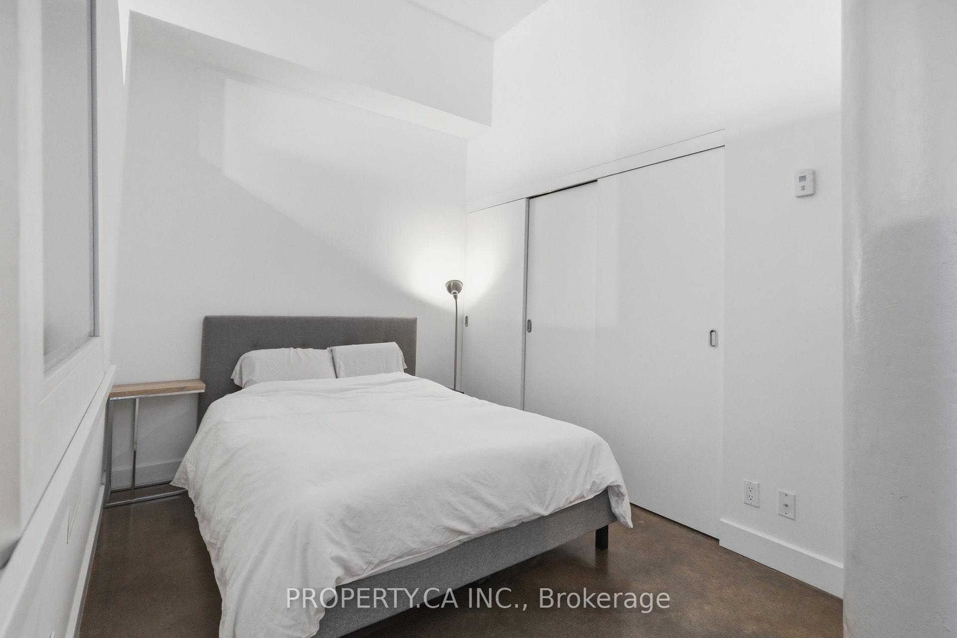 233 Carlaw Avenue 325, Toronto Unit: 325