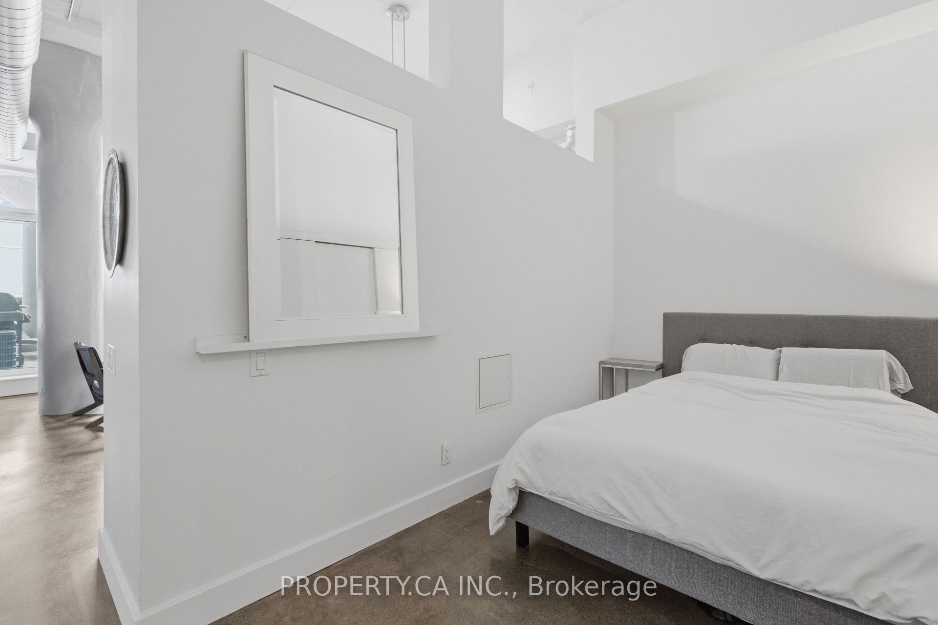233 Carlaw Avenue 325, Toronto Unit: 325