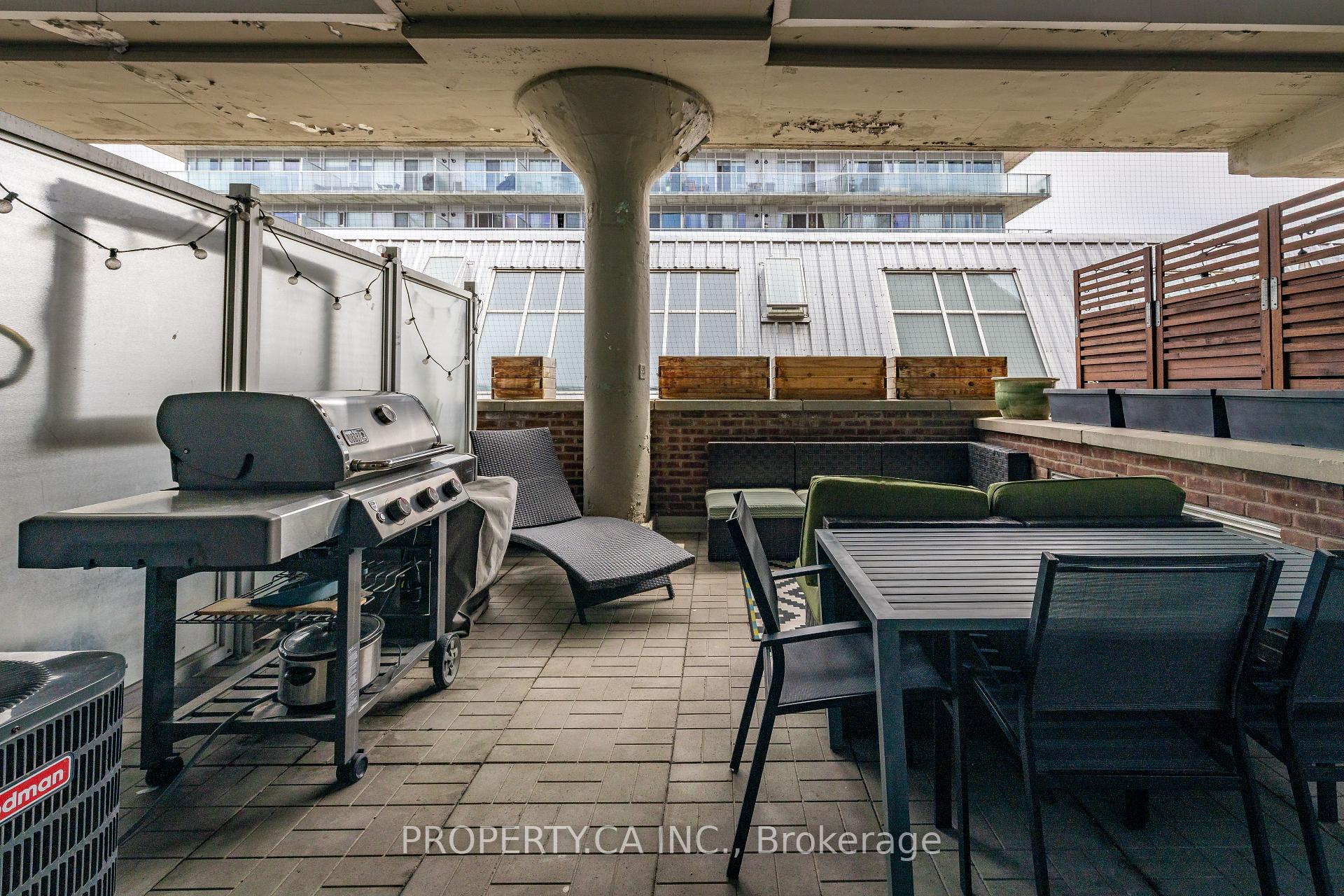 233 Carlaw Avenue 325, Toronto Unit: 325