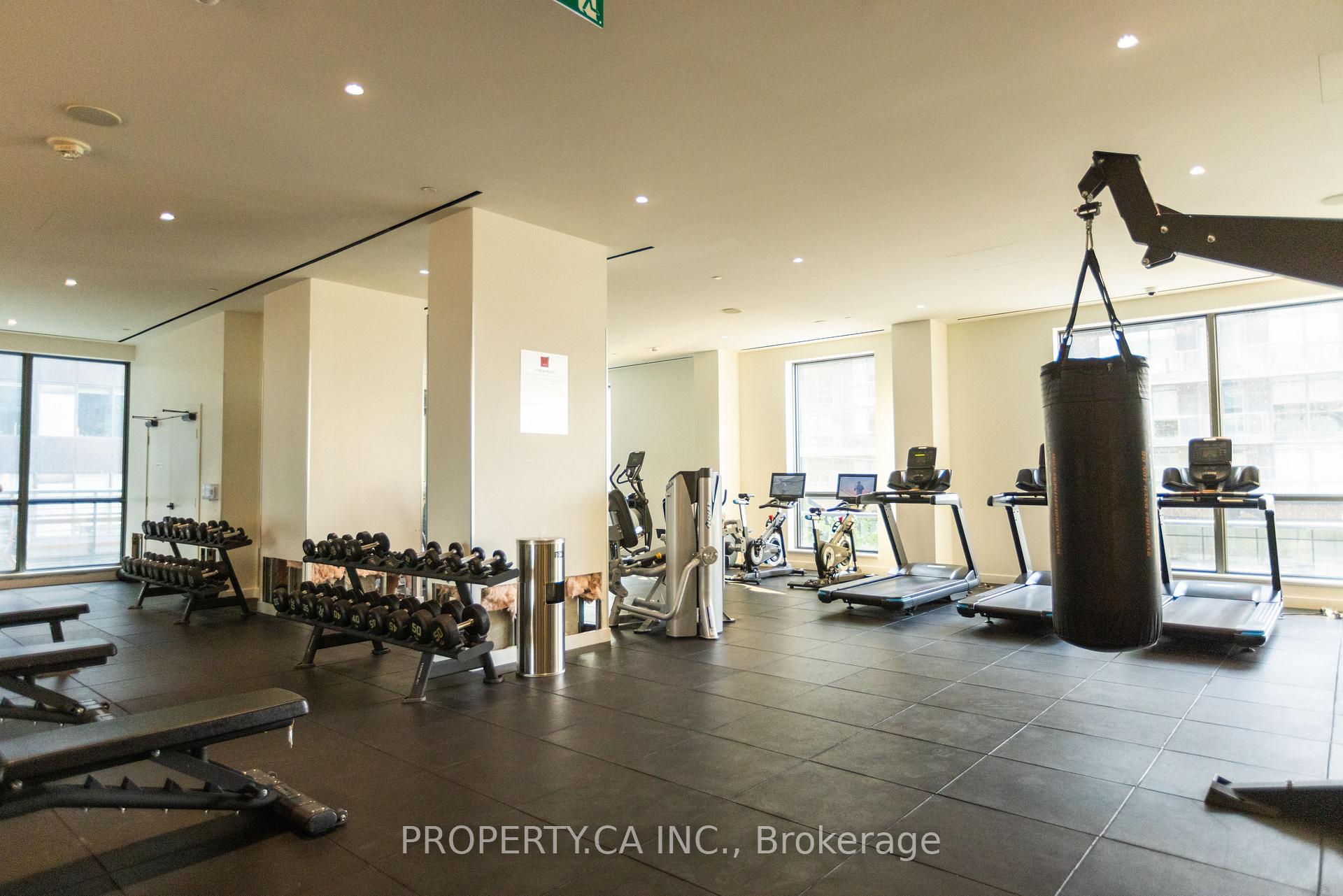 39 Roehampton Avenue 4304, Toronto Unit: 4304