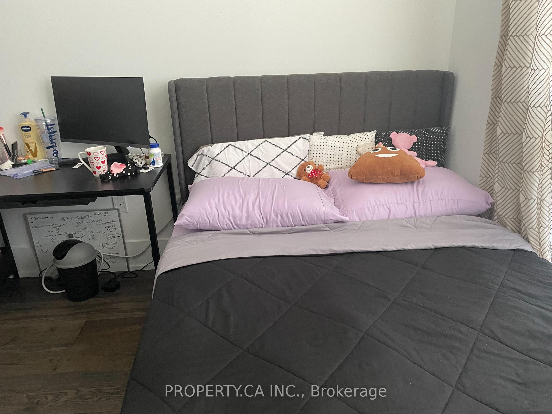 39 Roehampton Avenue 4304, Toronto Unit: 4304